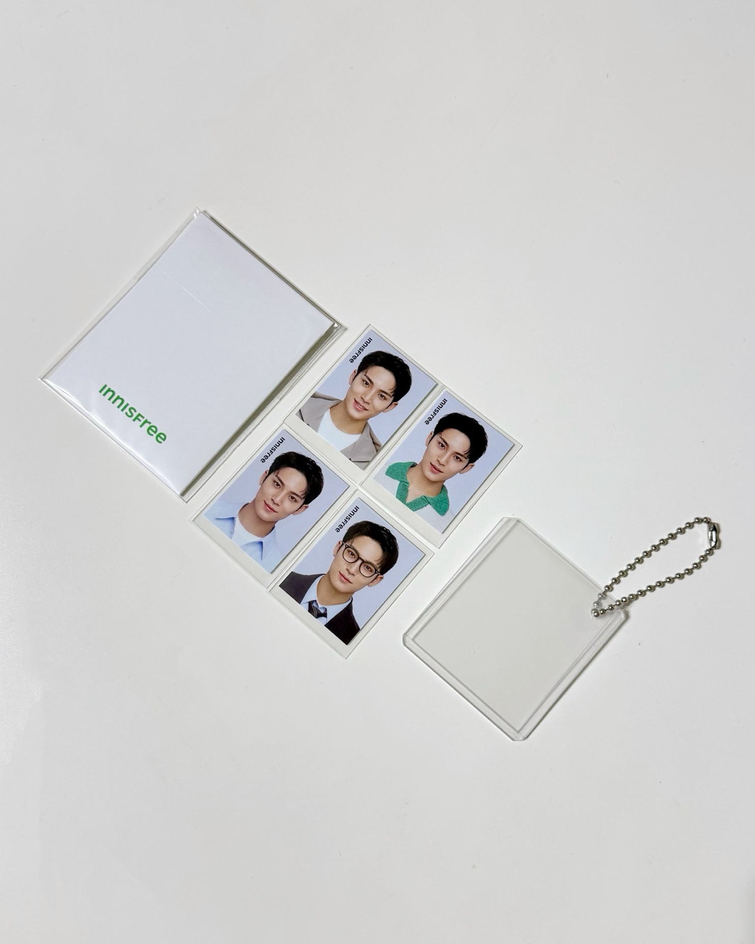 奎 innisfree 代言卡 證件照 大頭照