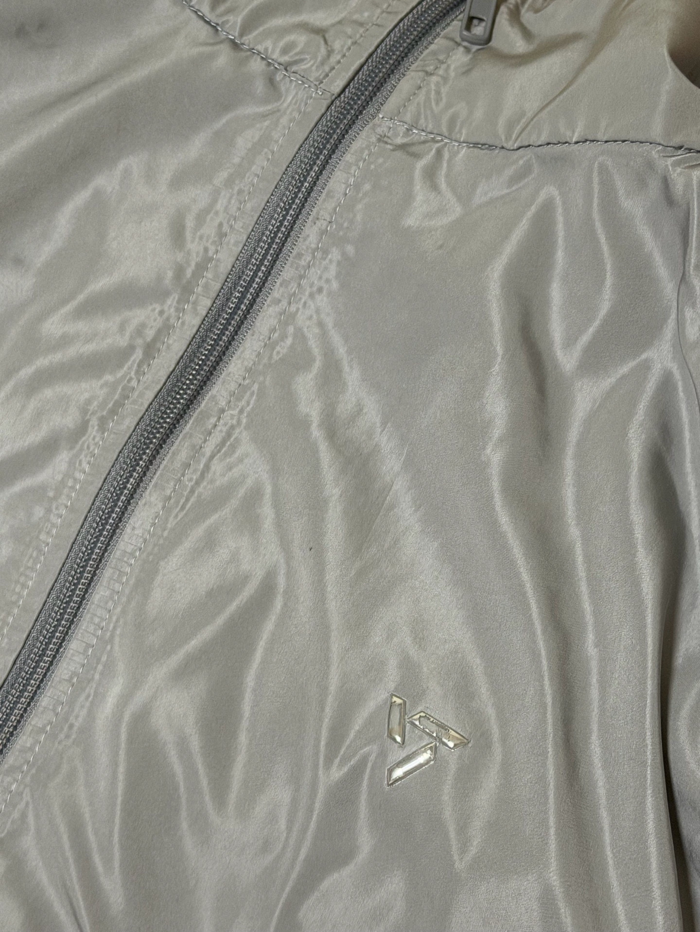  follow again Japan 灰色防曬外套