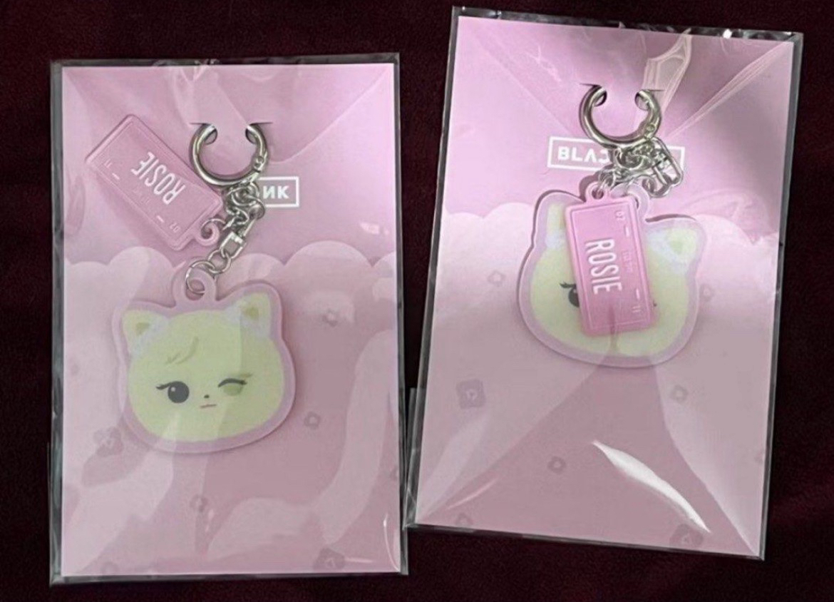 DEADLINE BLACKPINK ROSÉ 吊飾