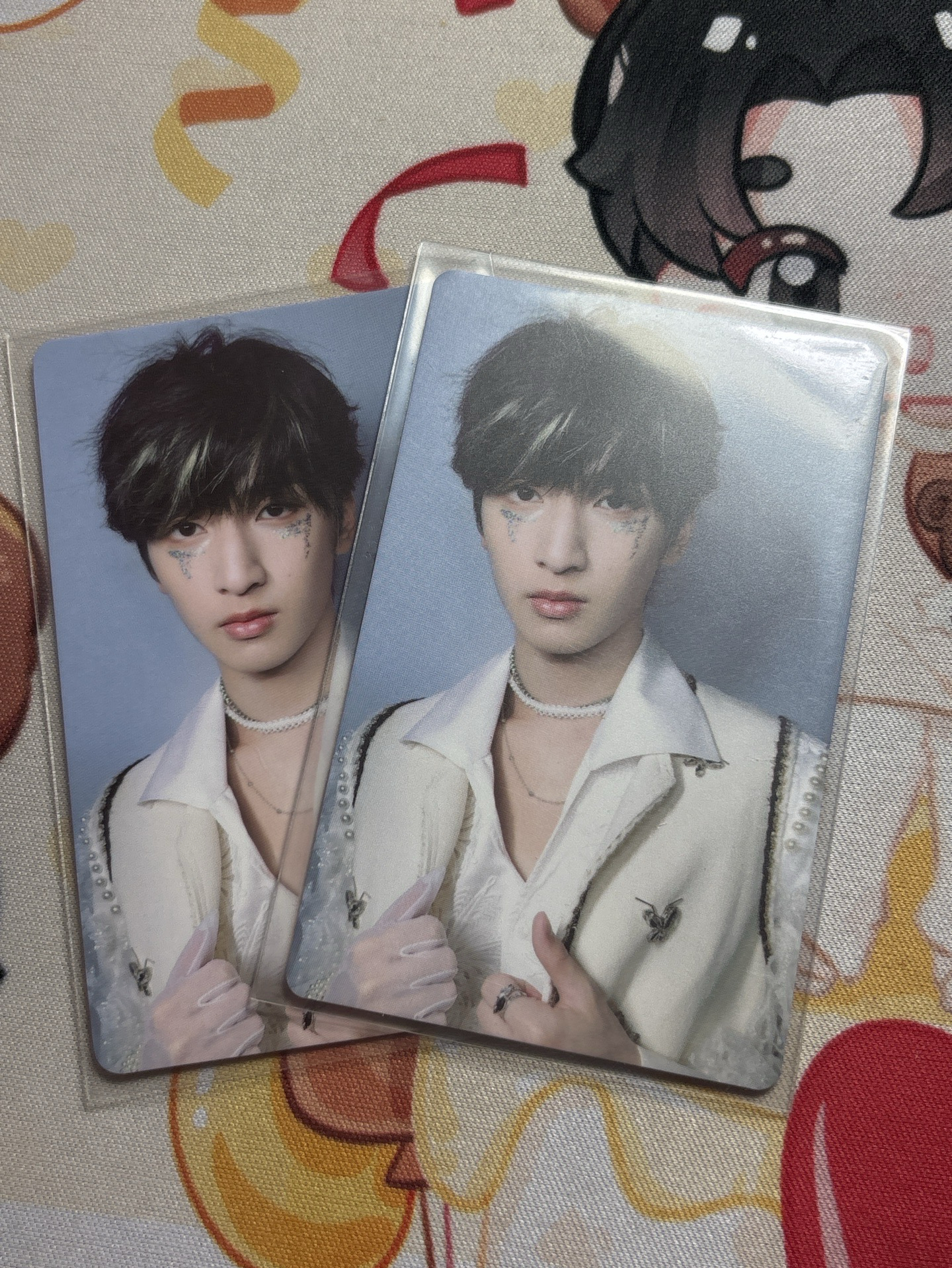 嚴浩翔二專單封白衣