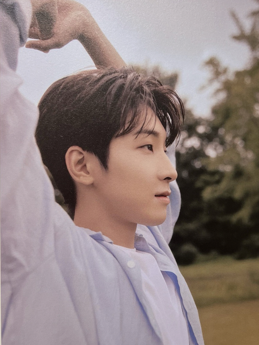 Social Club 傳家寶 黃&白寫真書、光碟、勳章