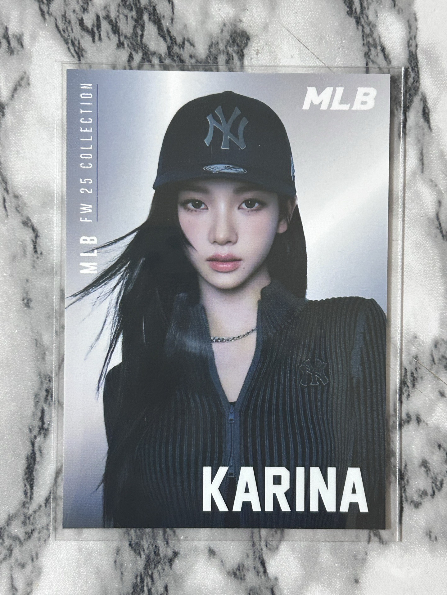 【現貨可速出】Karina棒球帽簽名代言卡