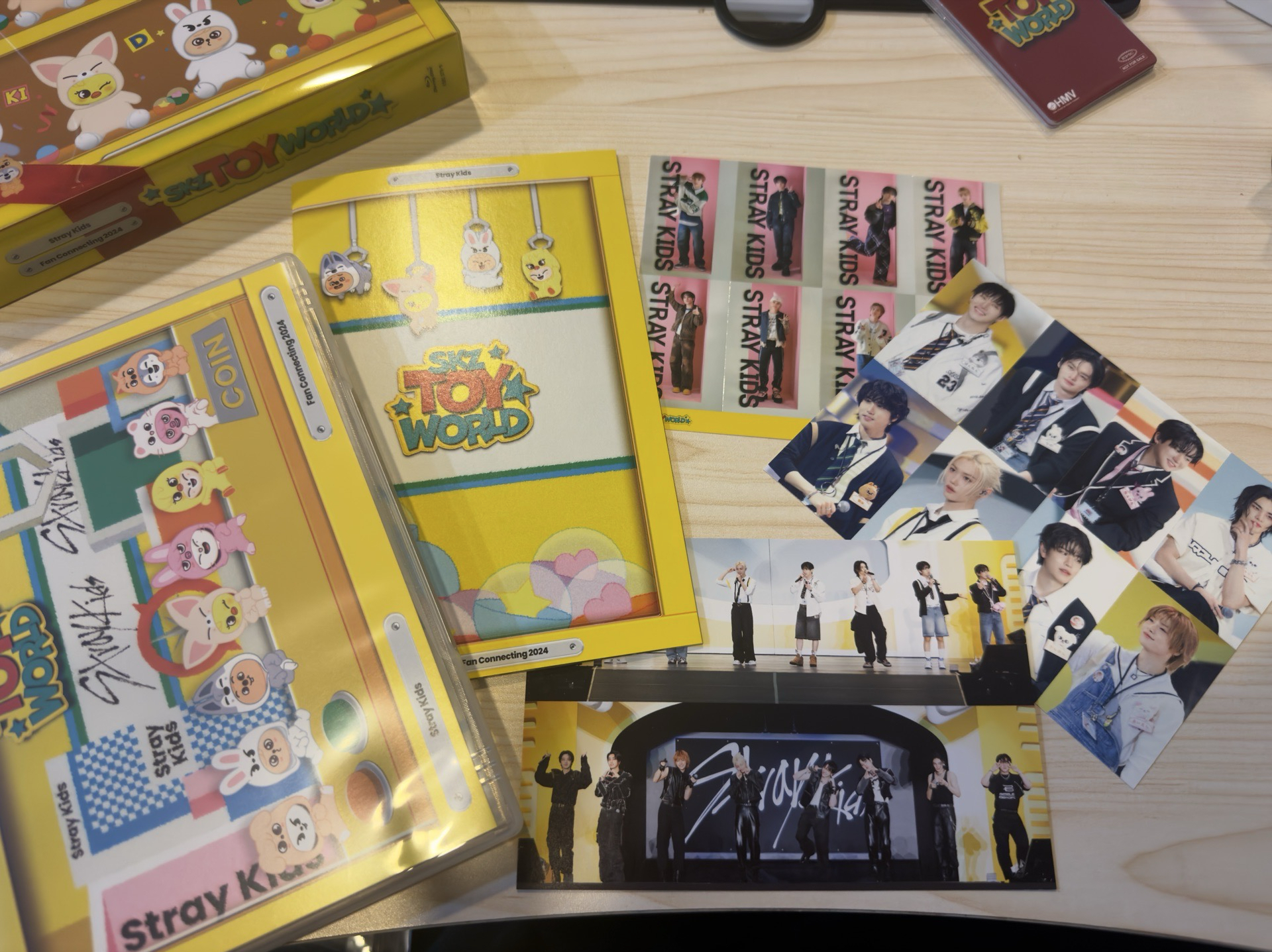 Stray Kids 玩具世界 Toy World 2024 Fan Connecting 飯咪 （藍光/通常盤）