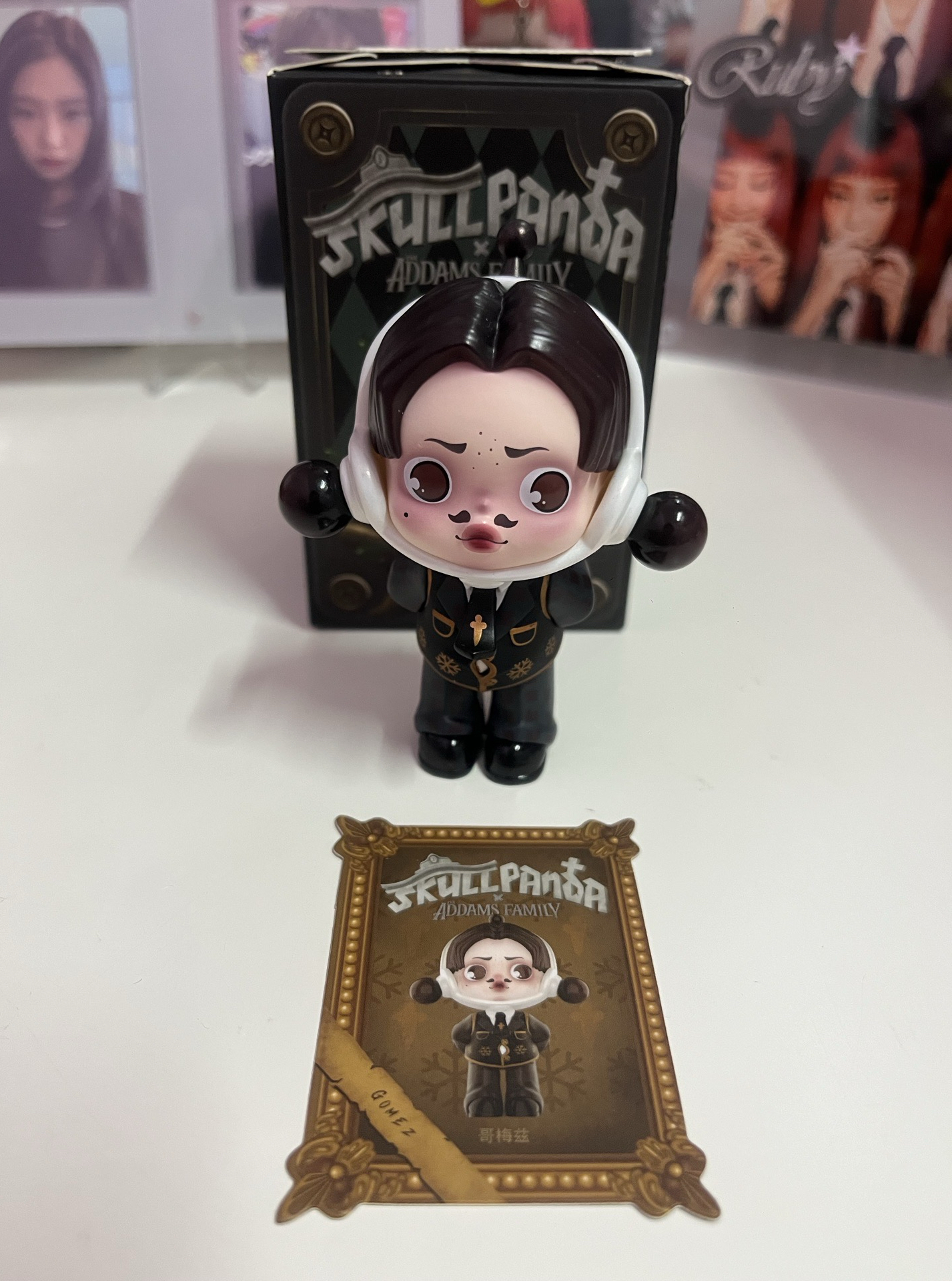 泡泡瑪特｜SP 亞當斯一家｜哥梅茲