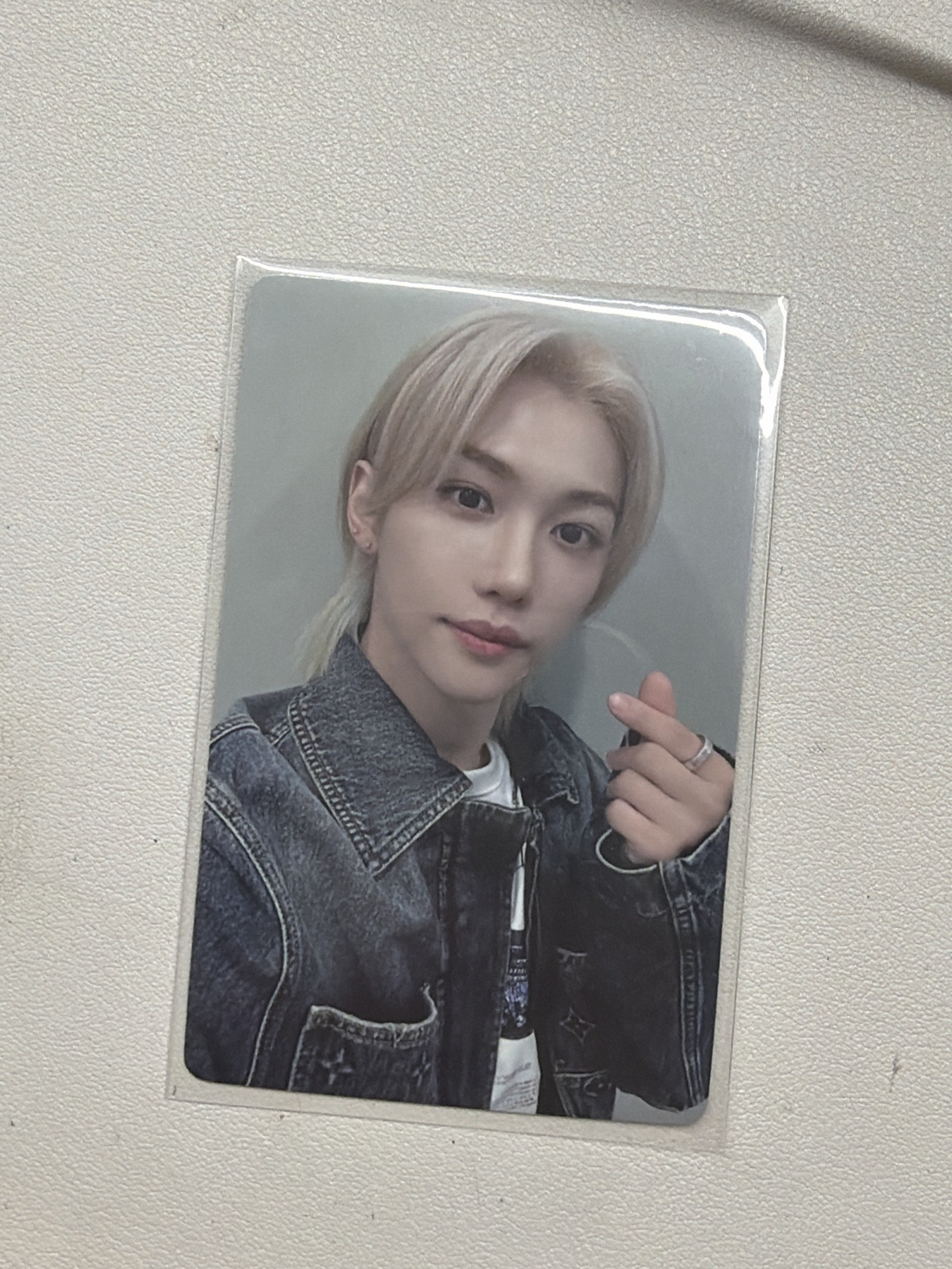 5星一直娛末場菲 中背：你總會找到我