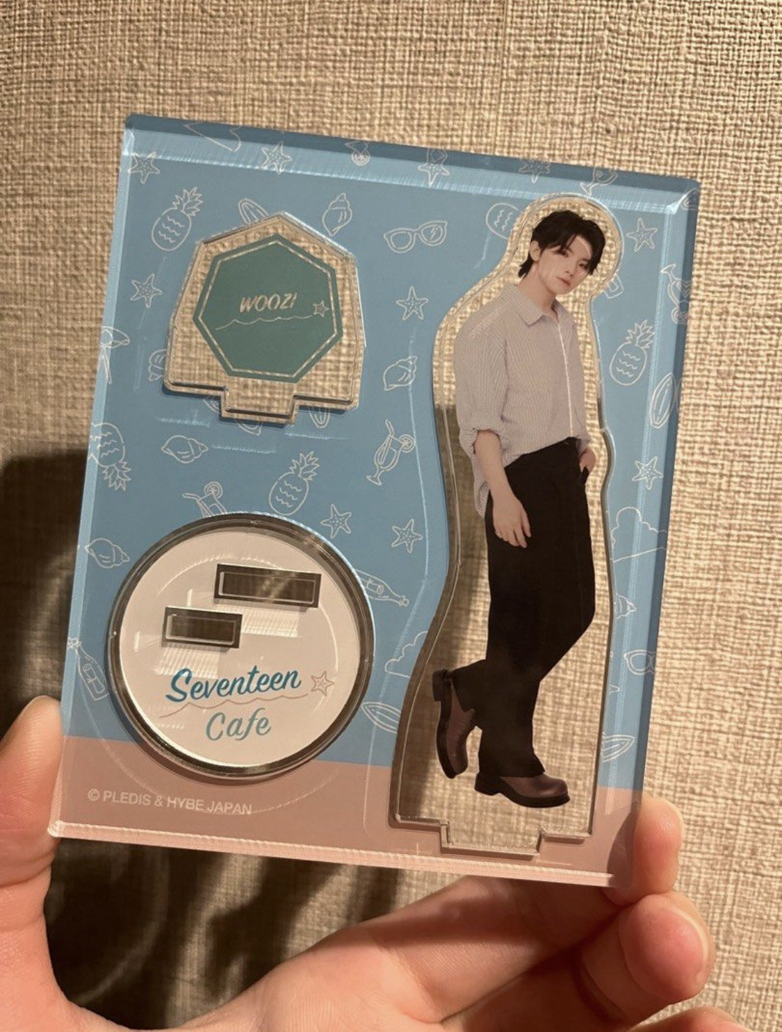 SEVENTEEN CAFE 2023 週邊—人型壓克力小立牌（WOOZI)