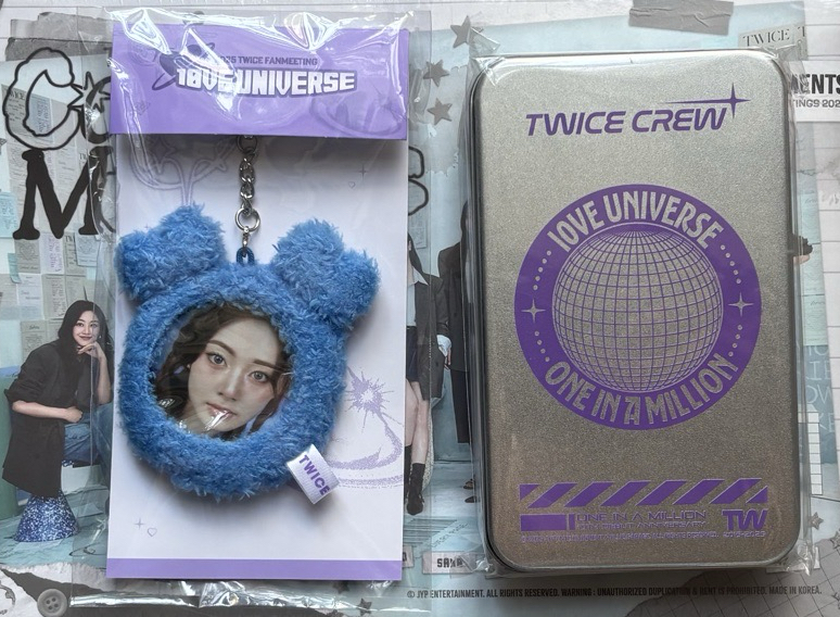 TWICE 十週年FM 快閃店 子瑜徽章套 鐵盒相片組