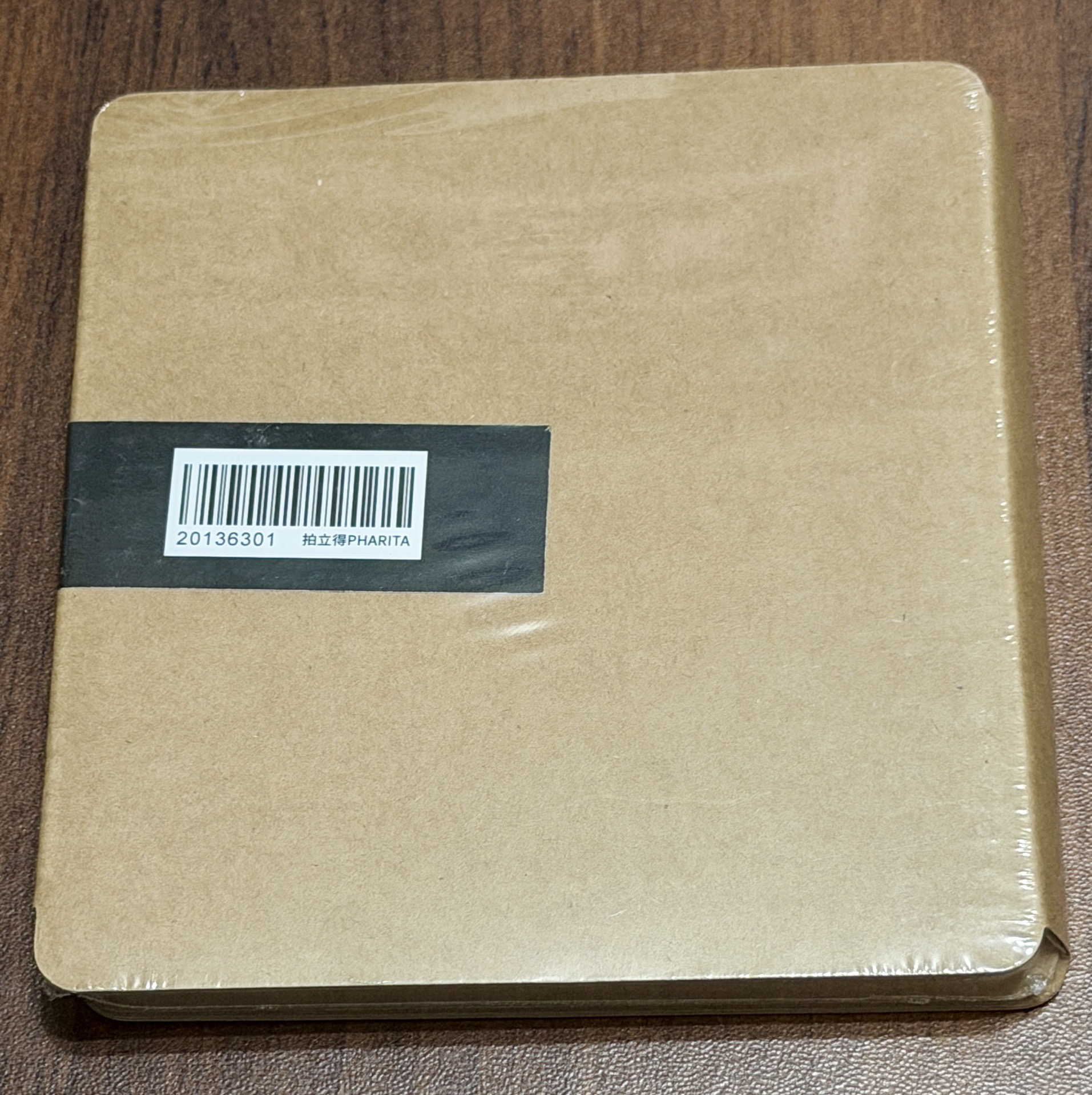 WE GO UP京東1.0簽售特典拍立得-Pharita