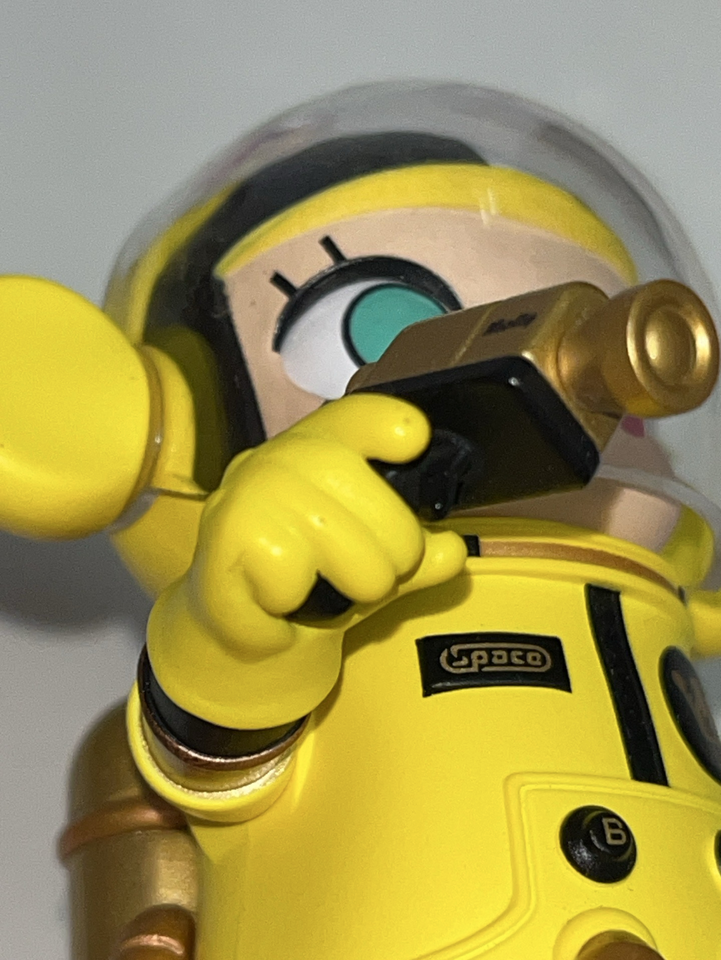 泡泡瑪特｜MOLLY 100% 