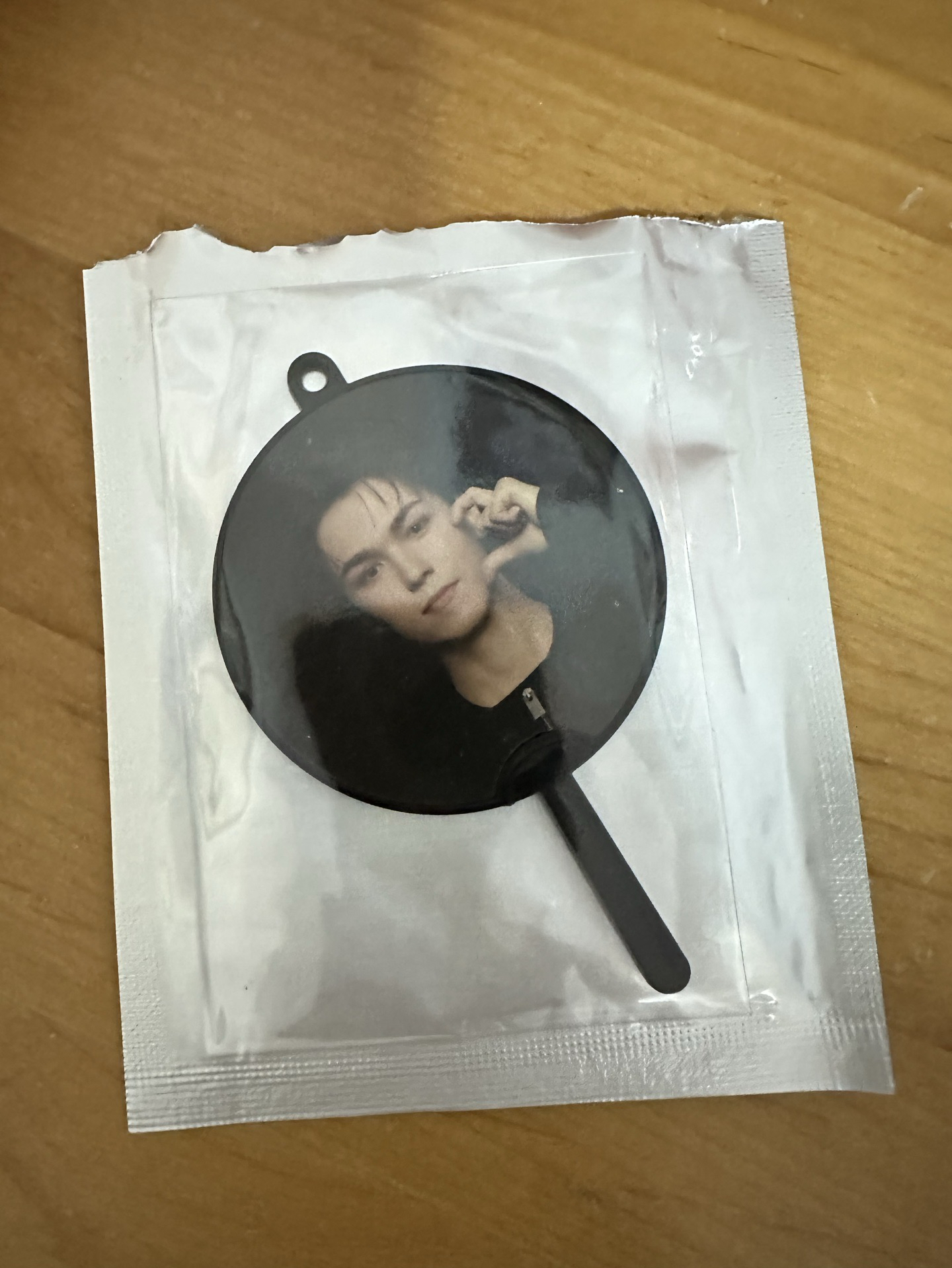 follow again 黑小扇率