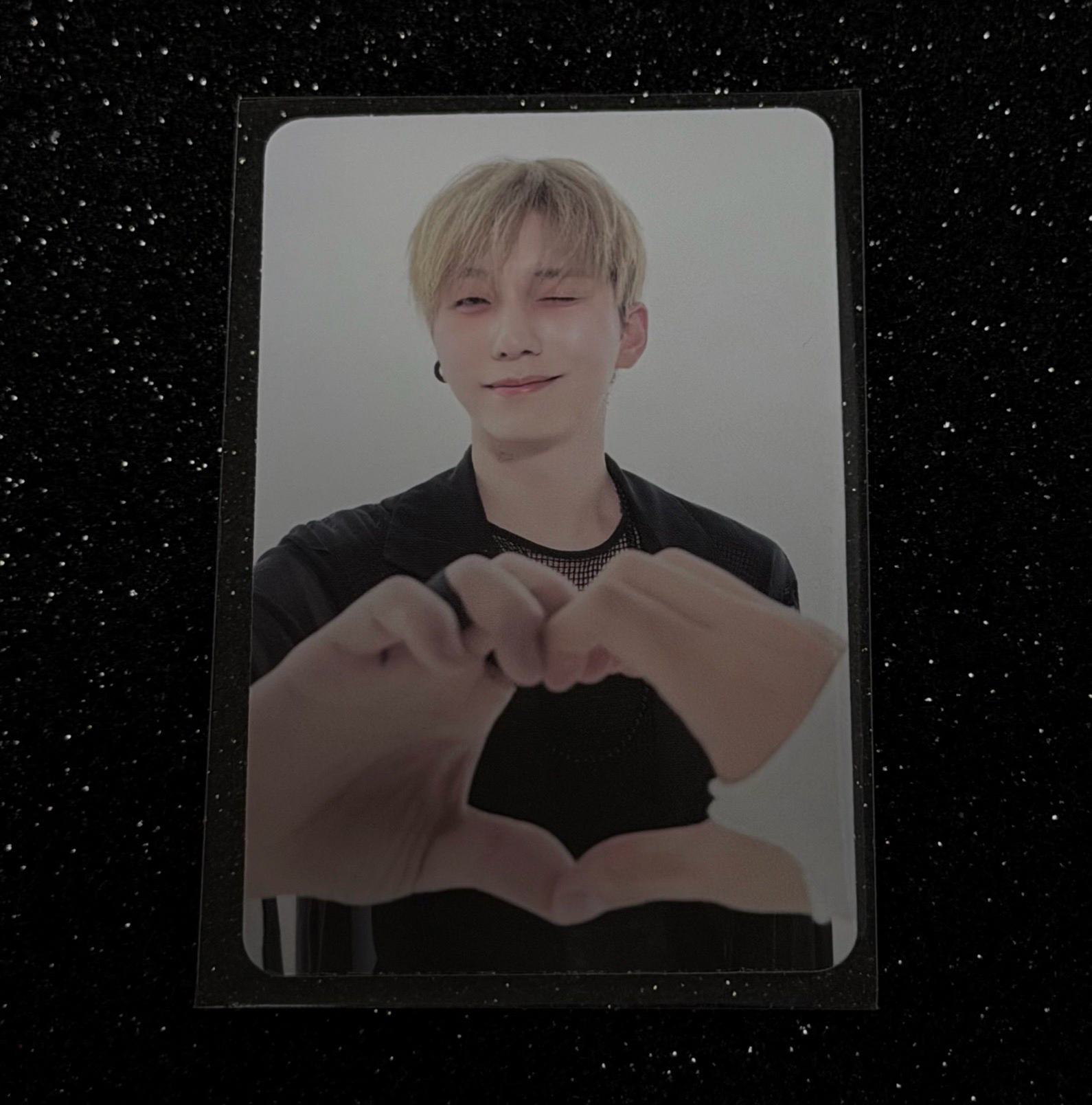 鼠鼠跟你比心心