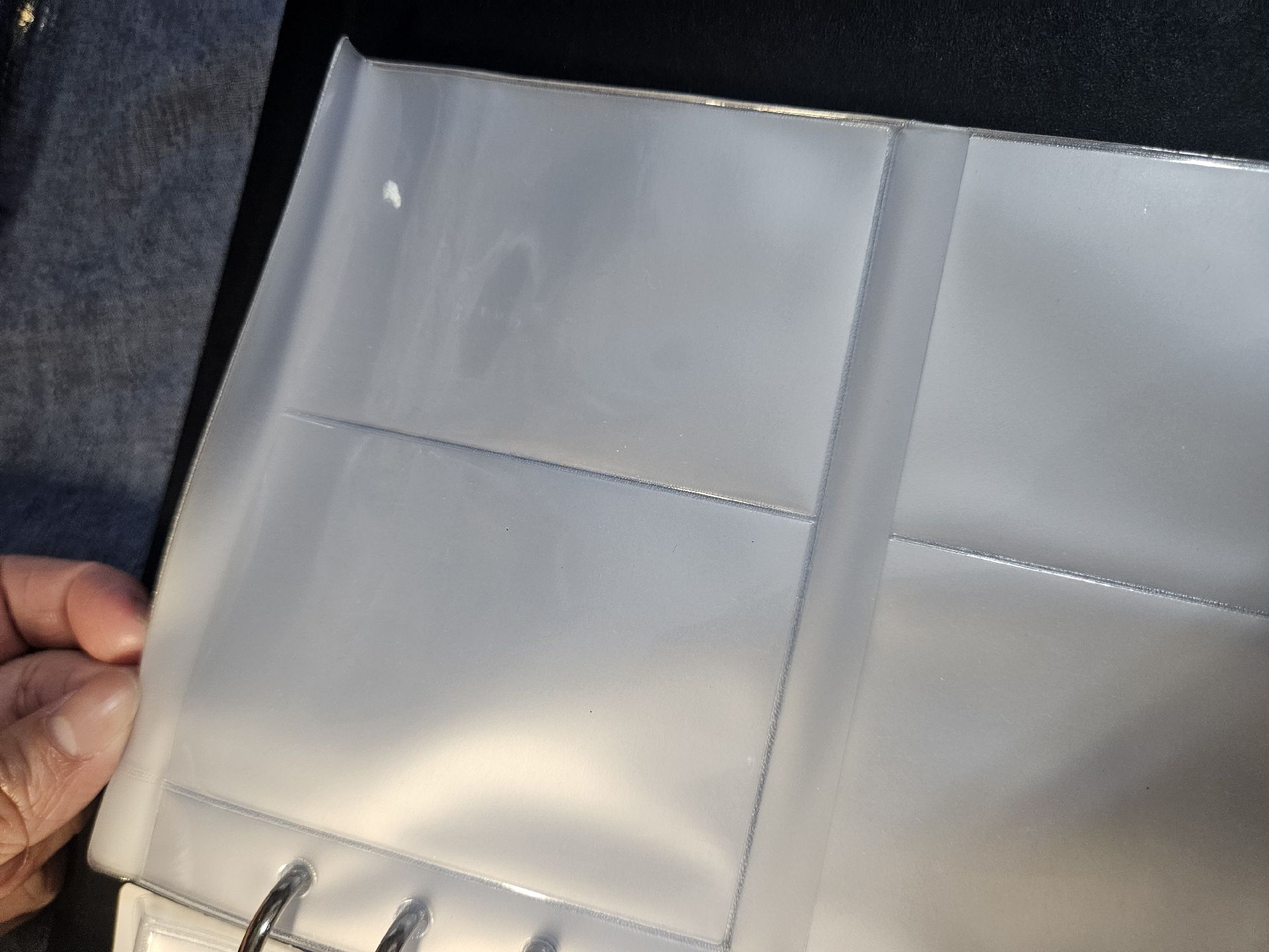 ANTIFRAGILE 卡冊 PHOTO CARD BINDER(卡冊有使用痕跡，詳見說明欄❗️)