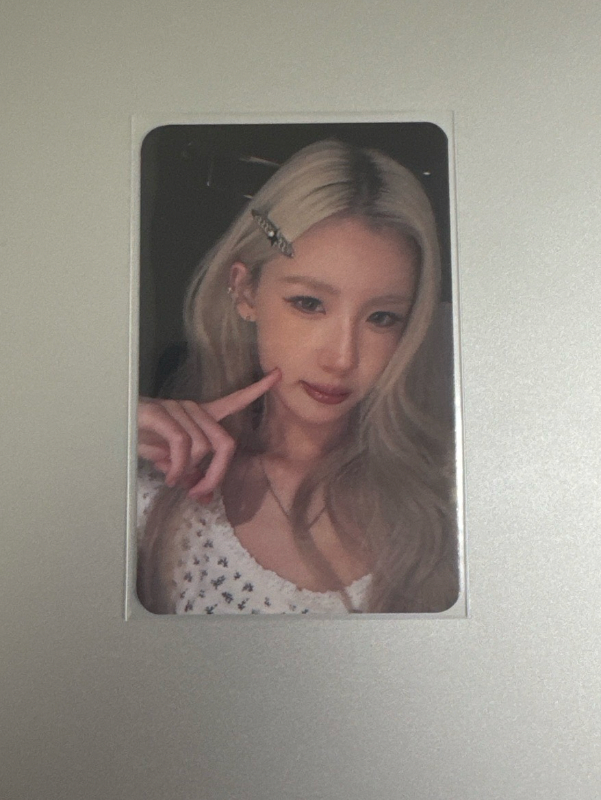 一週年睡衣小卡 LILI 毓