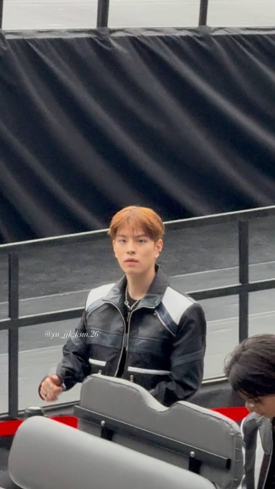 𝐘𝐔 와이유🐶