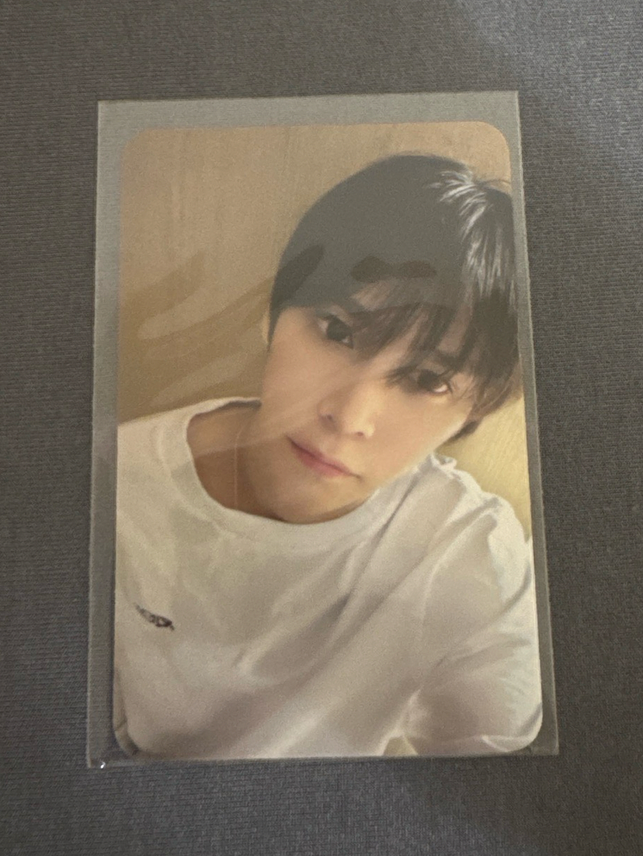 Riize 恩奭 情人節白衣長袖 小卡 