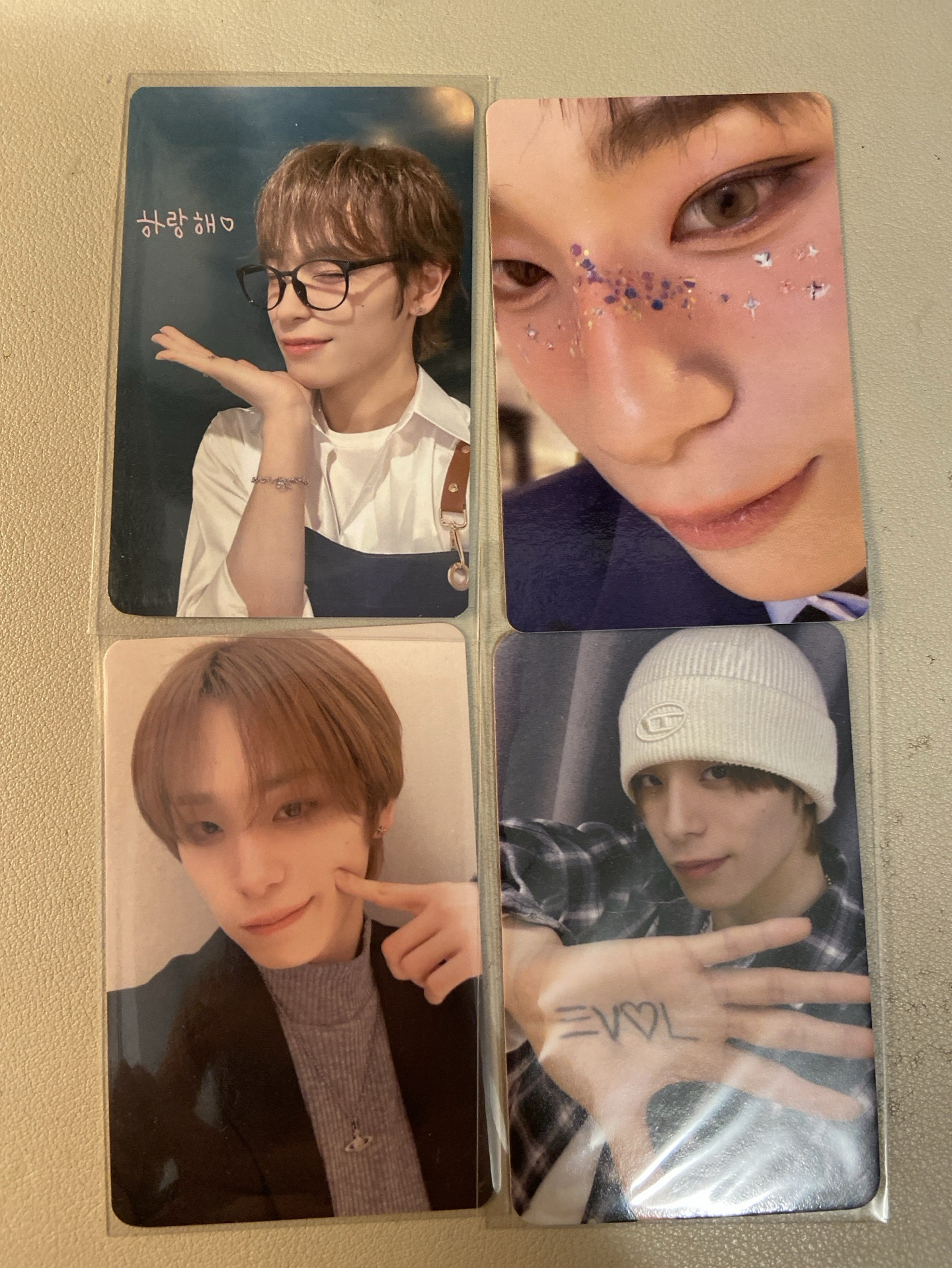 XLOV Haru 四張不拆