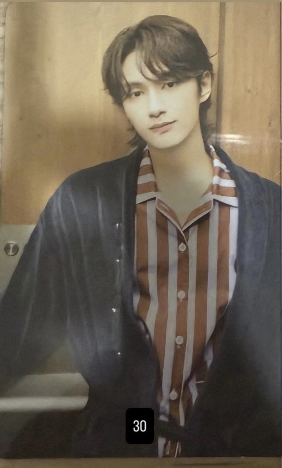 SEVENTEEN JUN 克拉島 隨機卡