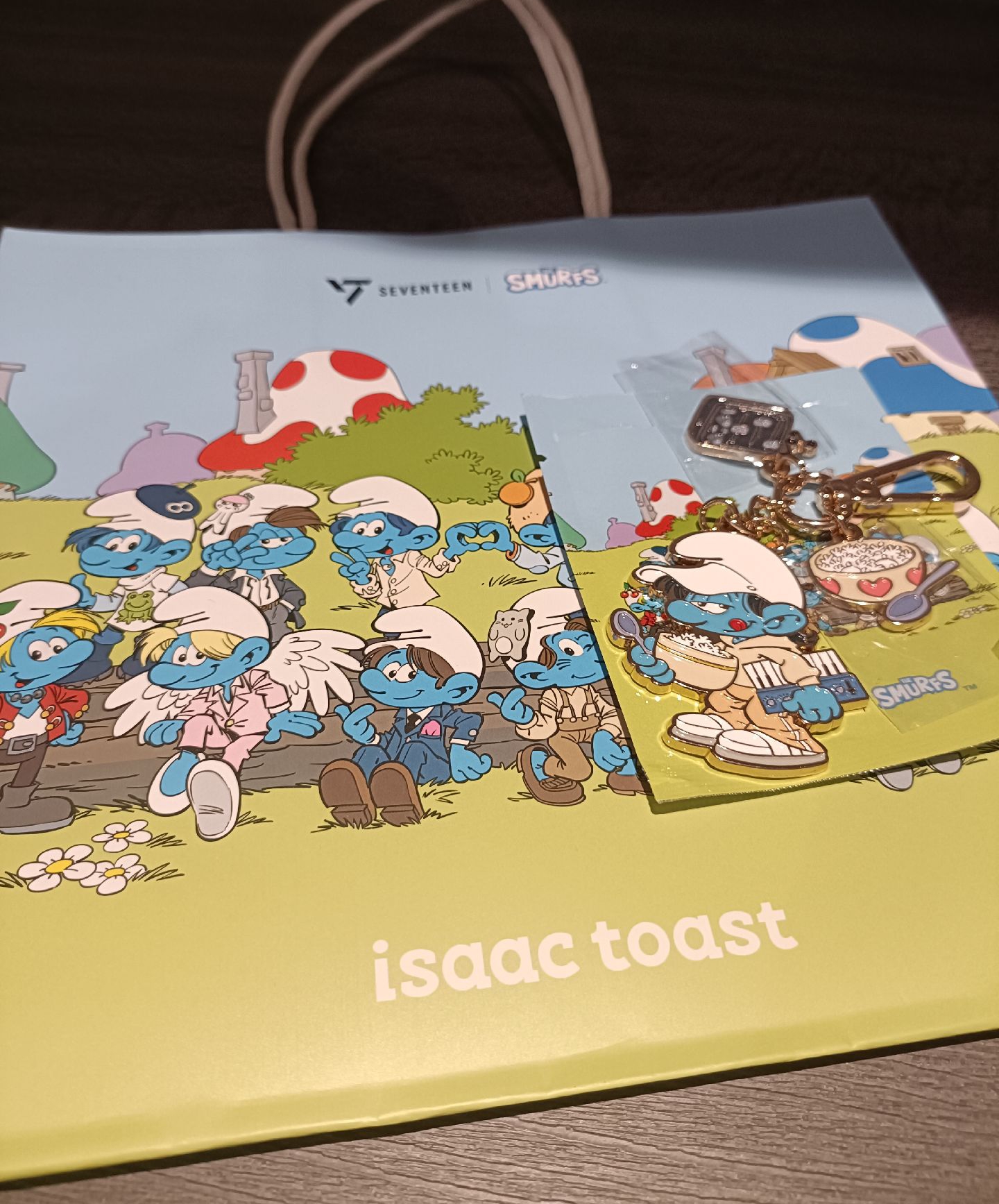 Isaac toast藍色小精靈 勳