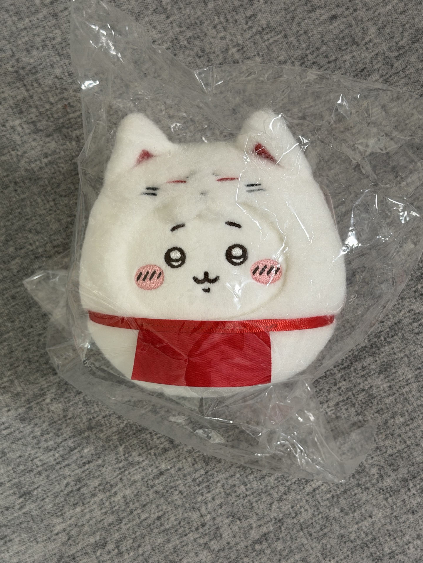 吉伊卡哇 吉伊 もぐもぐ本舖不倒翁狐狸