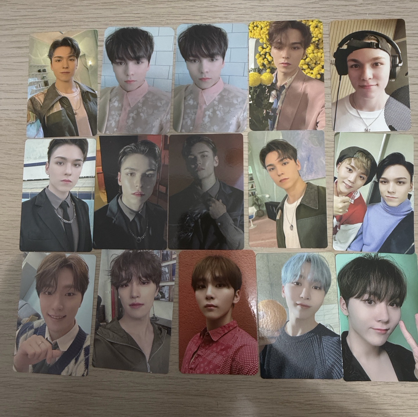 Seventeen 忙內賴 歷代專輯小卡