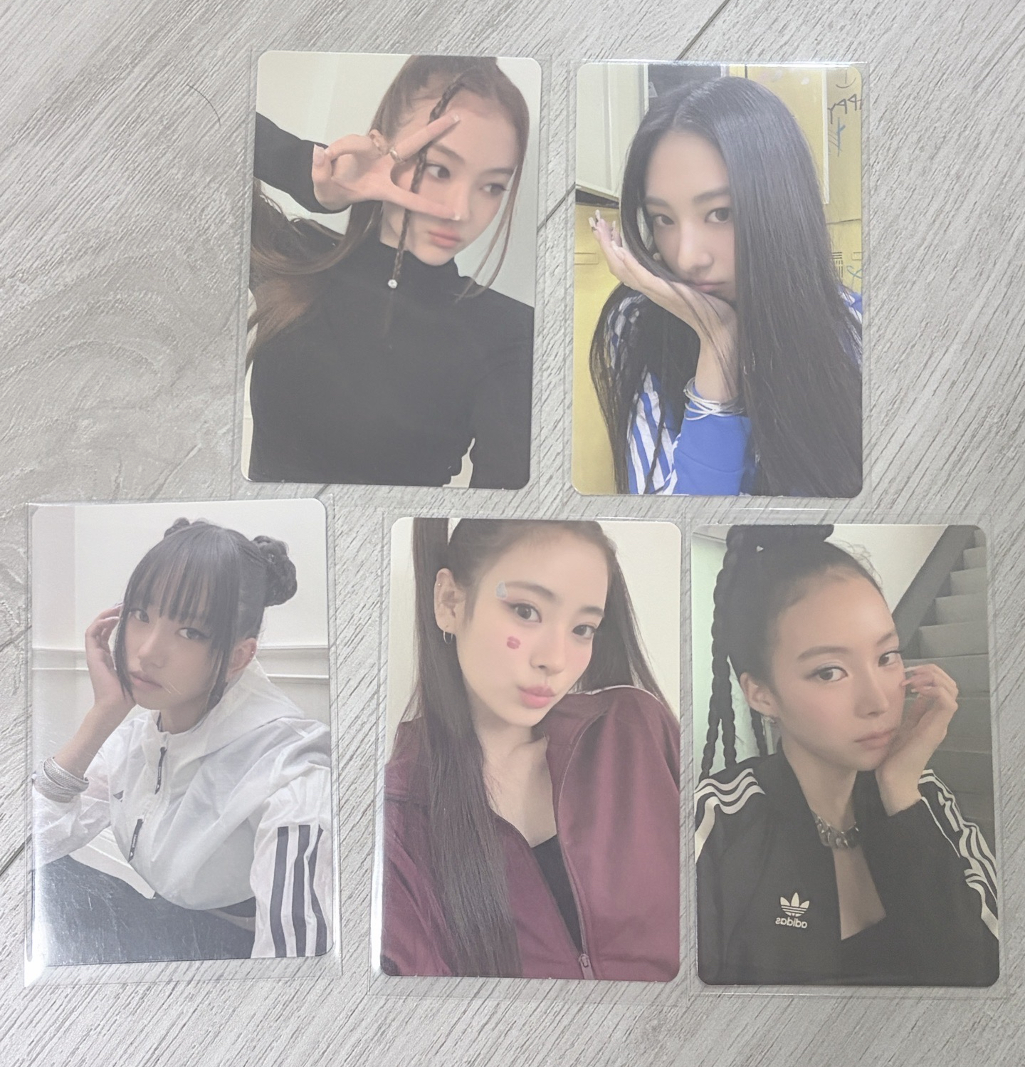 Meovv專卡一套五張