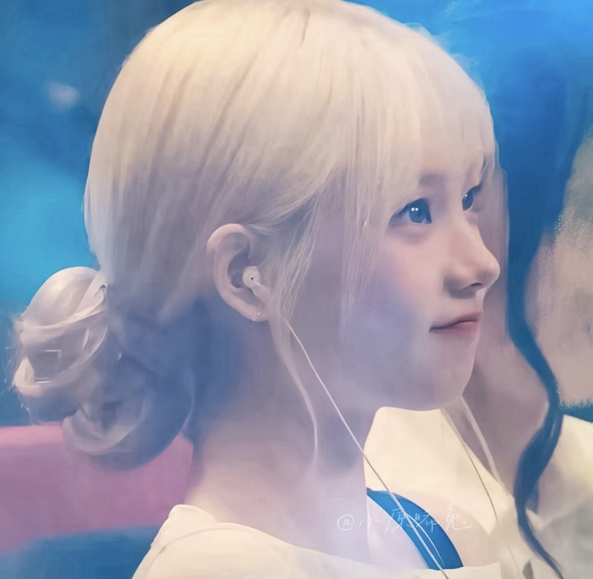 專卡歪頭柚 專拍