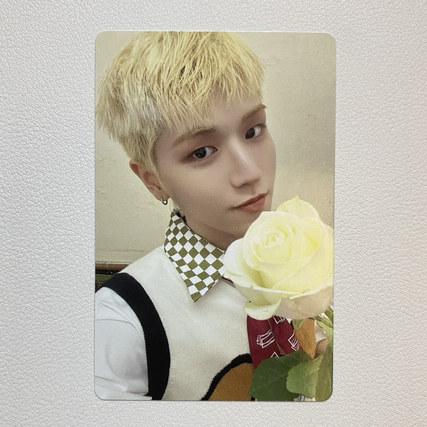 Riwoo HOW? 專輯卡