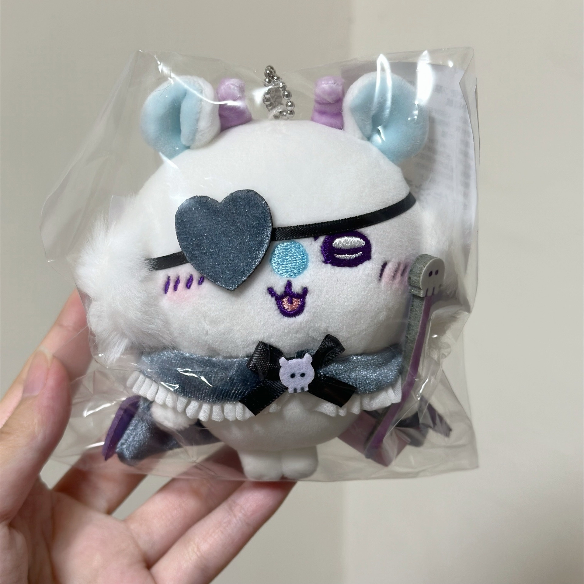 吉伊卡哇 惡魔桃吊娃