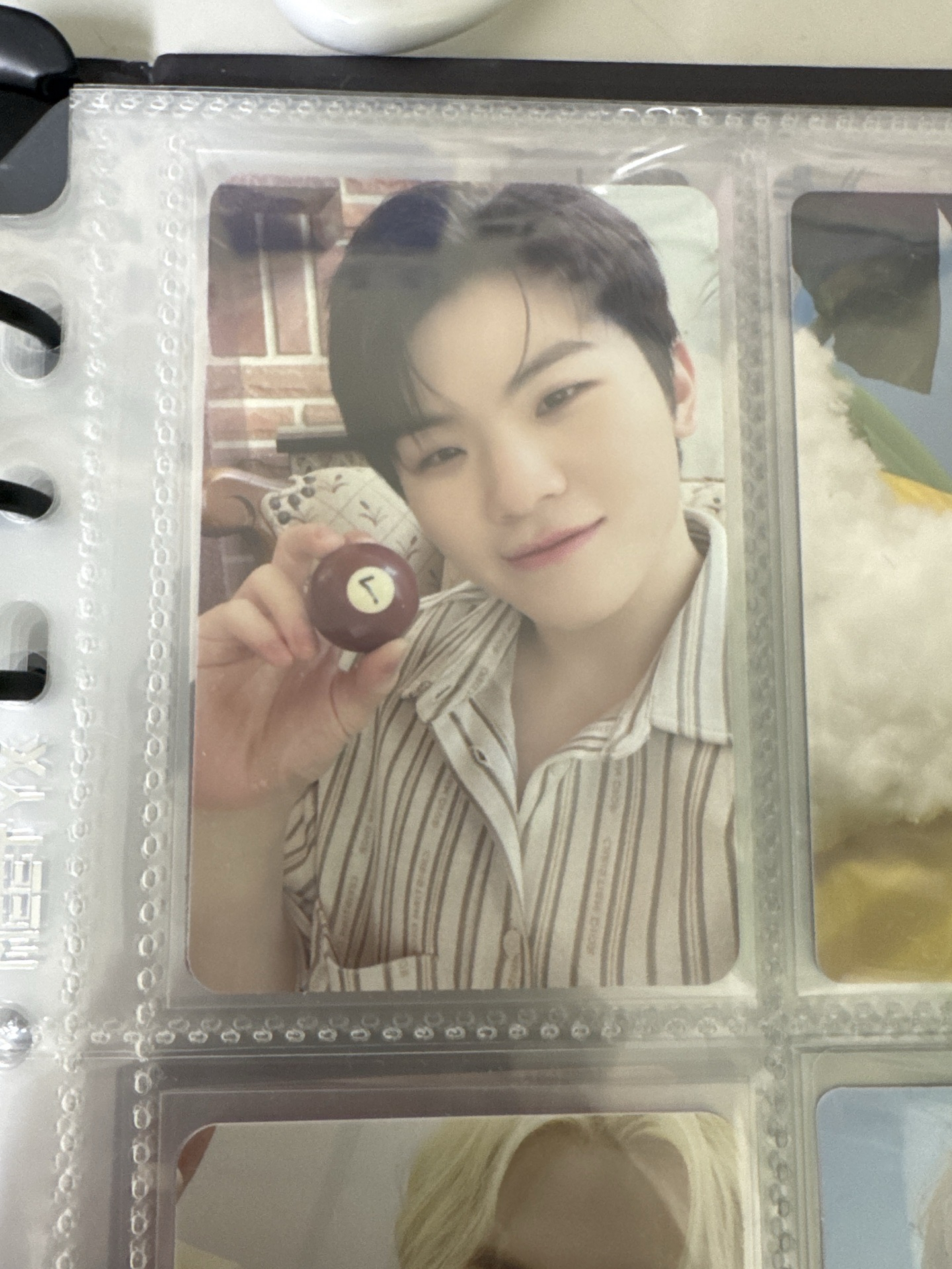 勳專卡（拿球、雨衣、爆米花、草地）