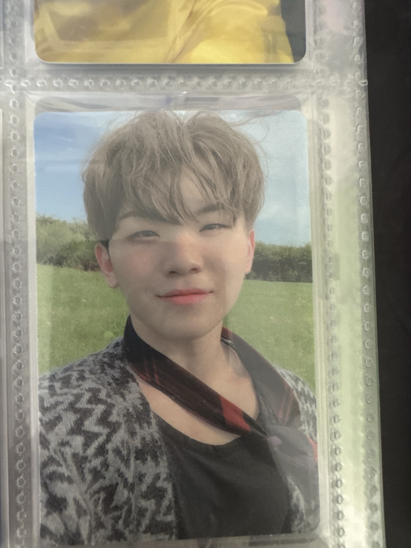 勳專卡（拿球、雨衣、爆米花、草地）