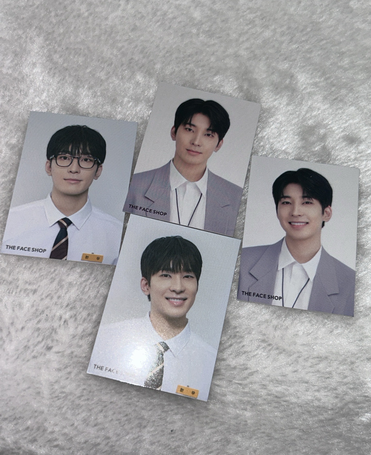 圓佑 THE FACE SHOP 代言 大頭證件照