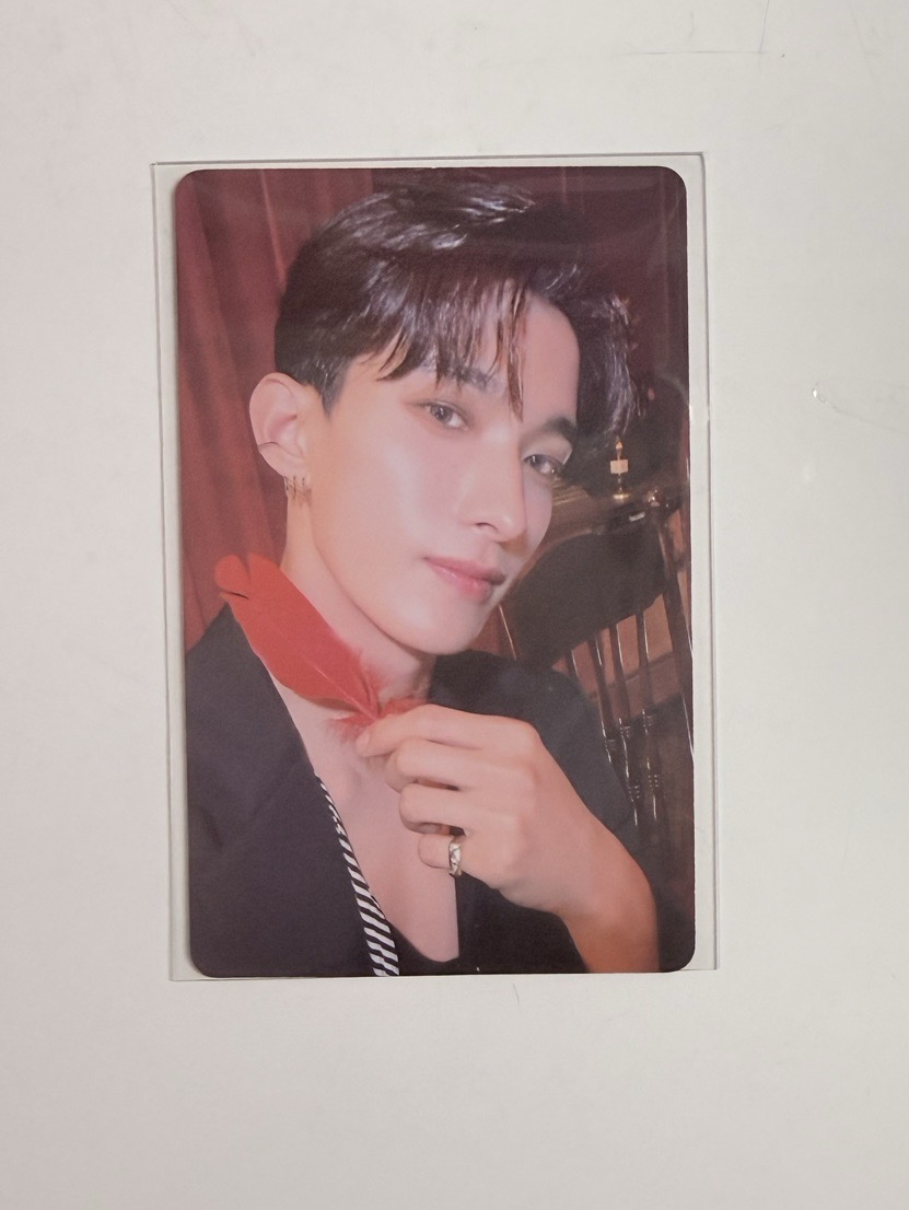 碩 年曆卡(損)🍕॰ॱ*｡ﾟ॰ॱ*