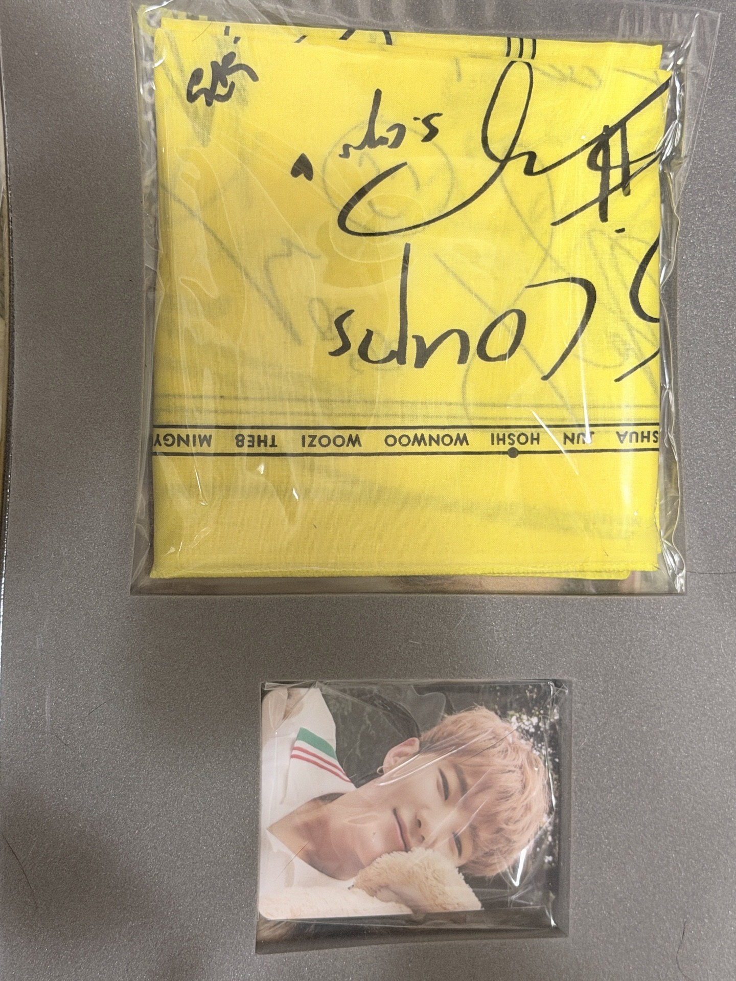 (全新未拆）seventeen 2021 hoshi 權順榮 dicon  雜誌 小卡 絲巾