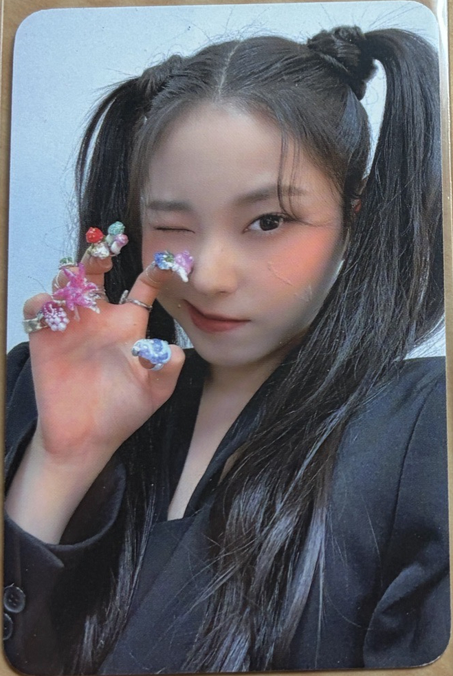 Nmixx 張奎真 kyujin ad made hello82簽售卡 大頭照 證件照