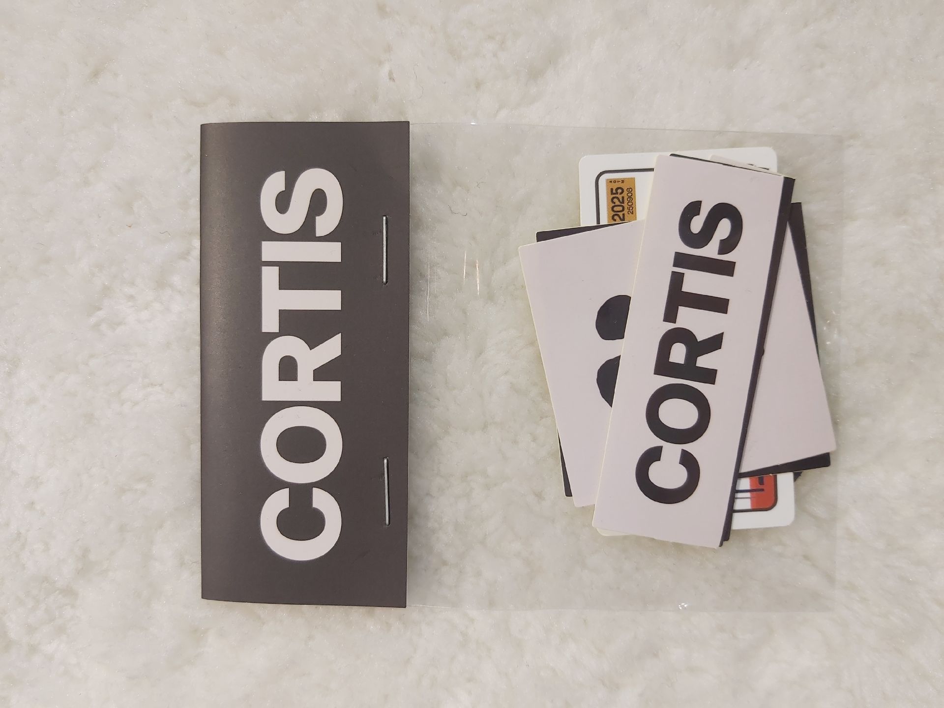 CORTIS 綜合 特典卡