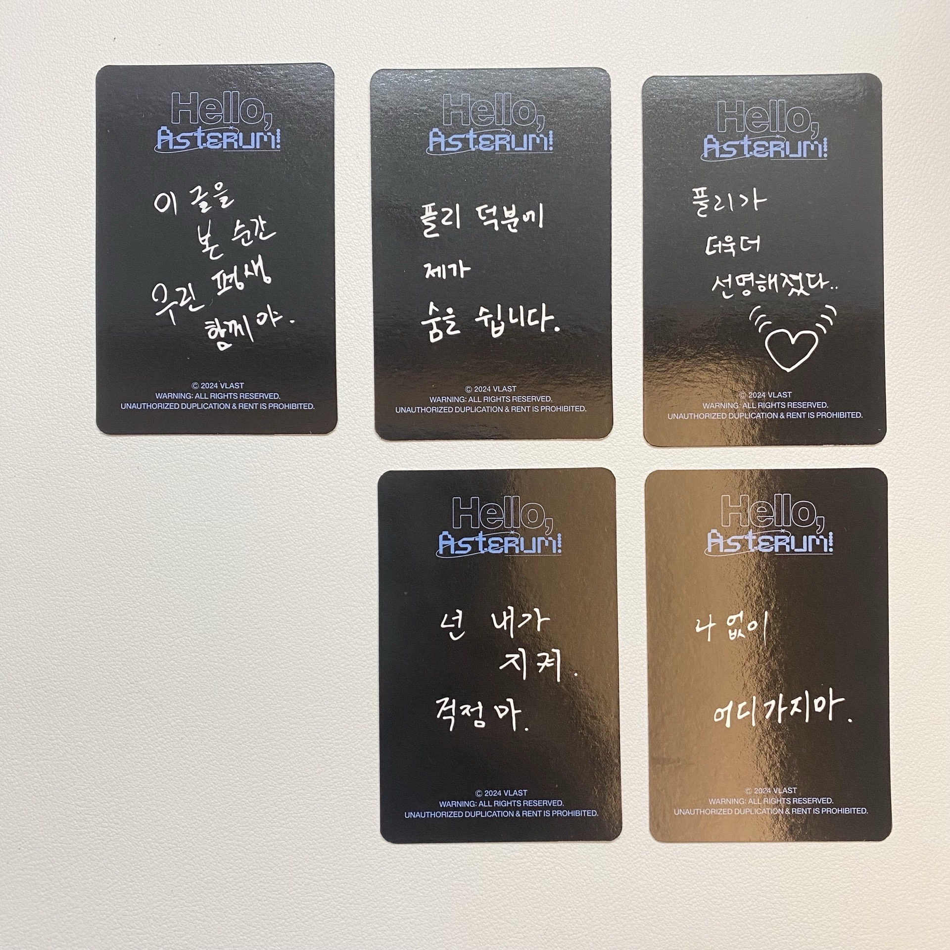 初演唱會 周邊卡 四月卡包一套