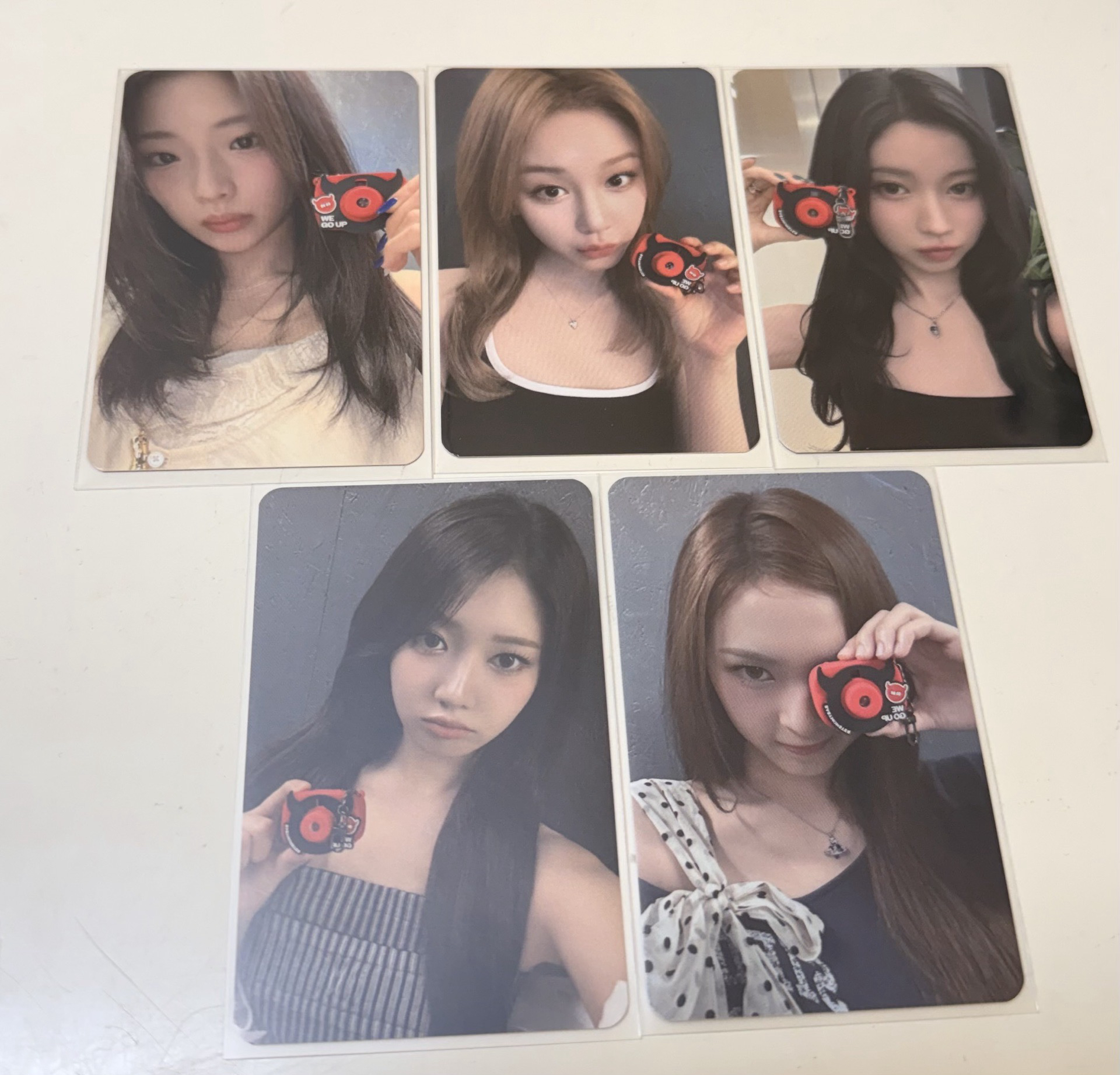 WE GO UP 專卡 KEYRING ver.