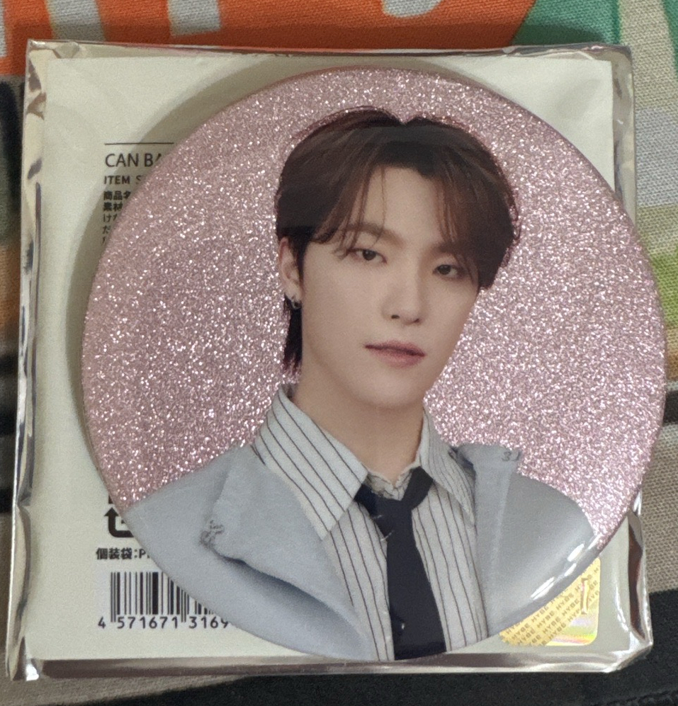 Holiday 寛燦徽章