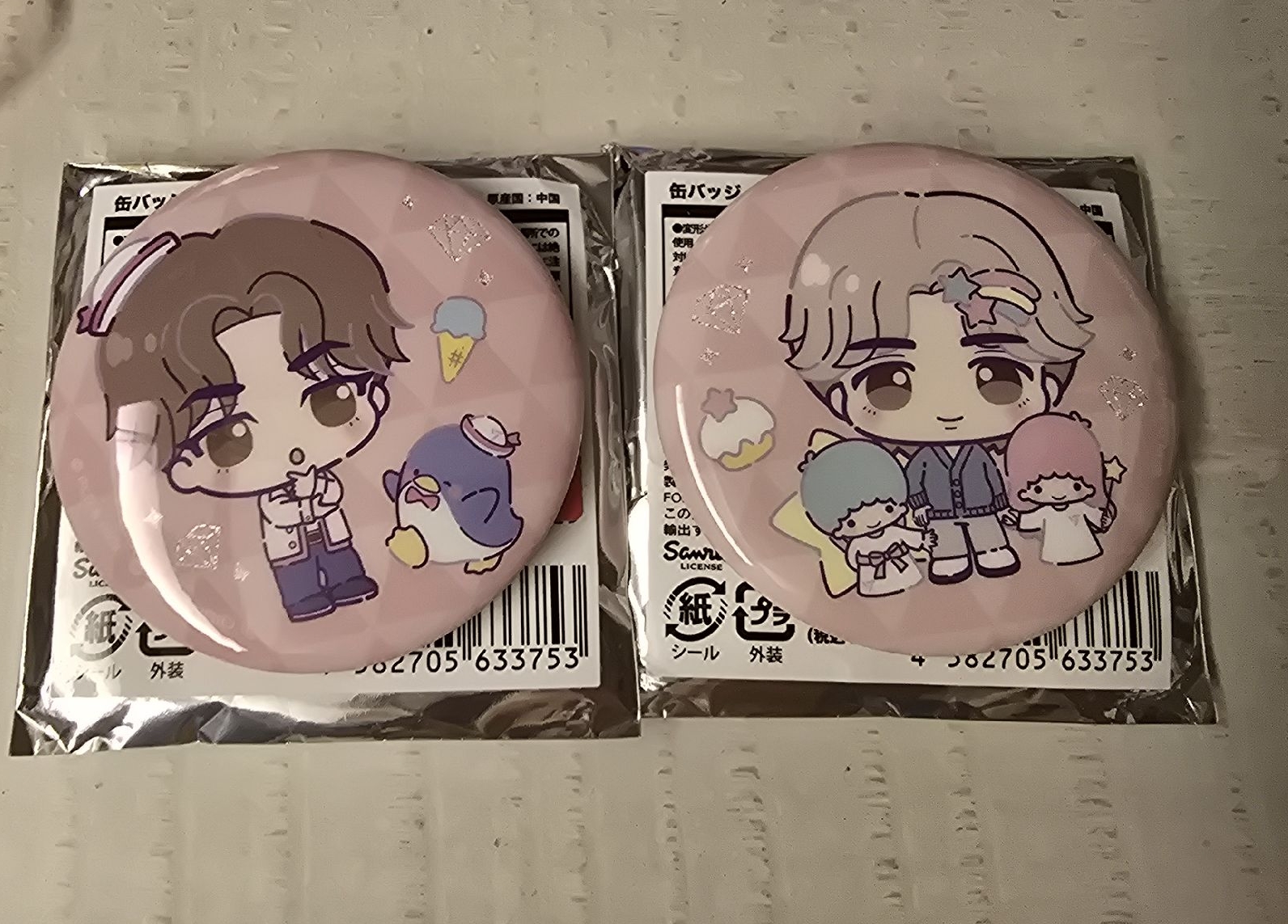 哲率三麗鷗徽章