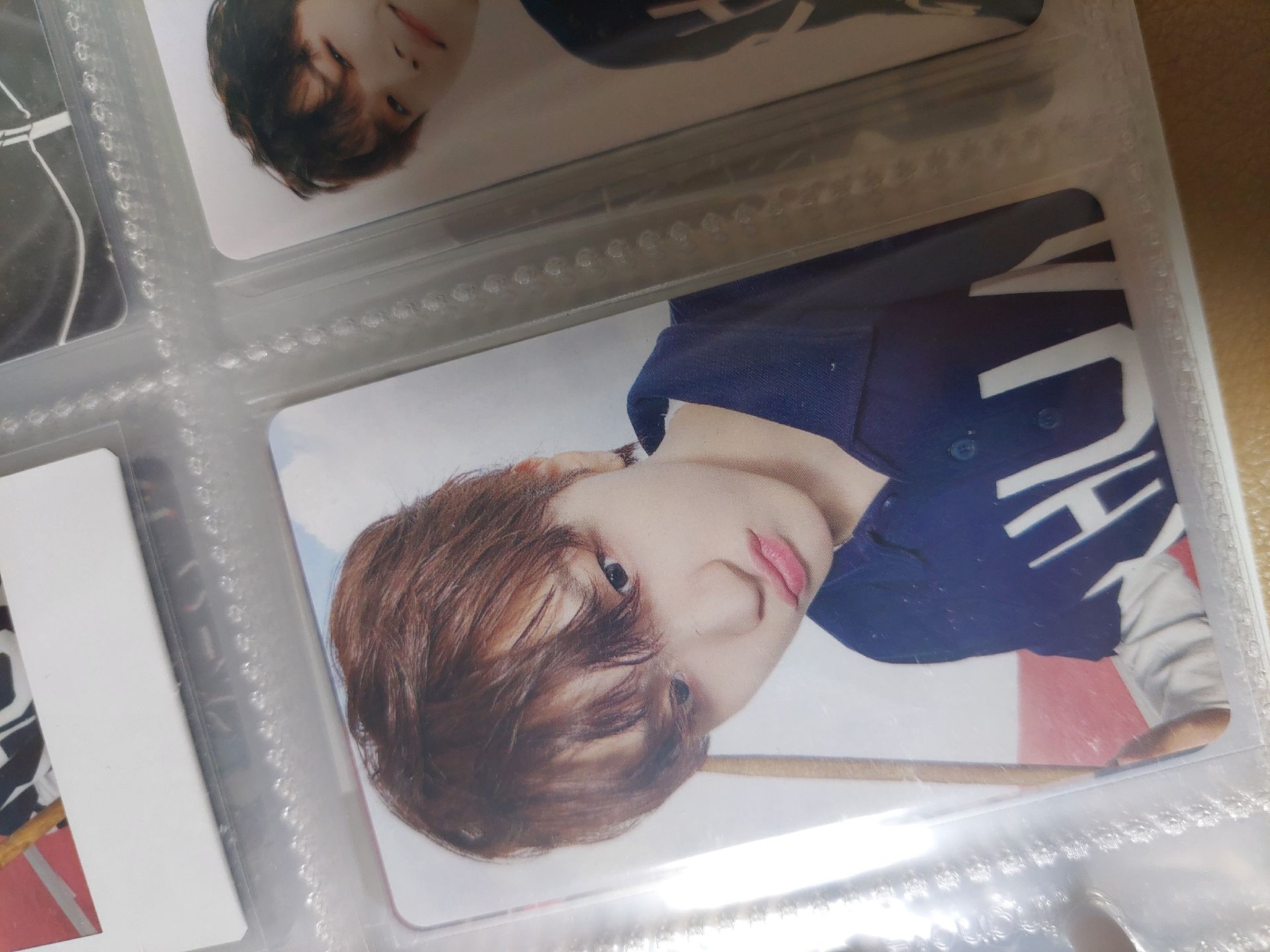 雲鶴 日安 卡包卡 自拍卡