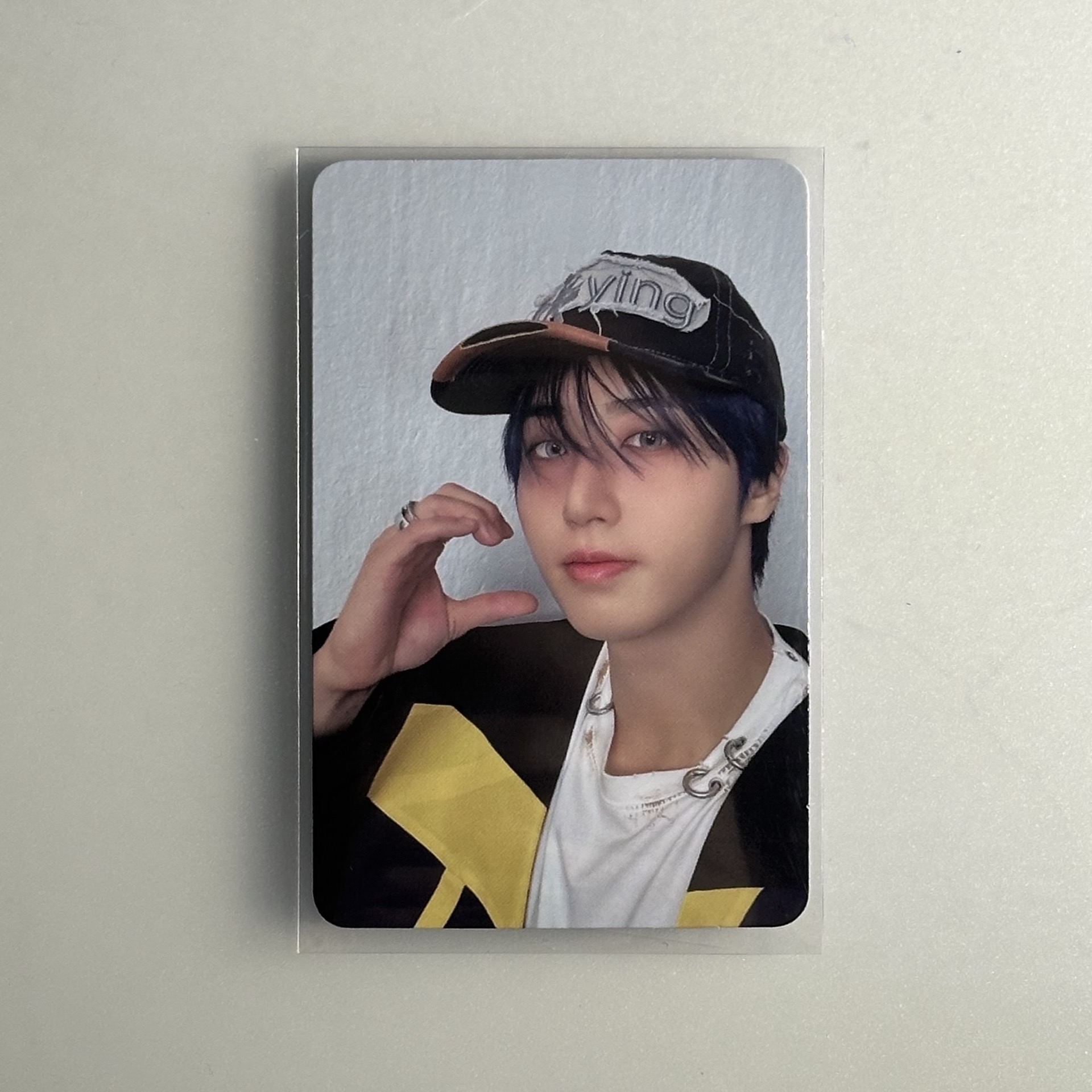  KARMA 左邊臉頰愛心