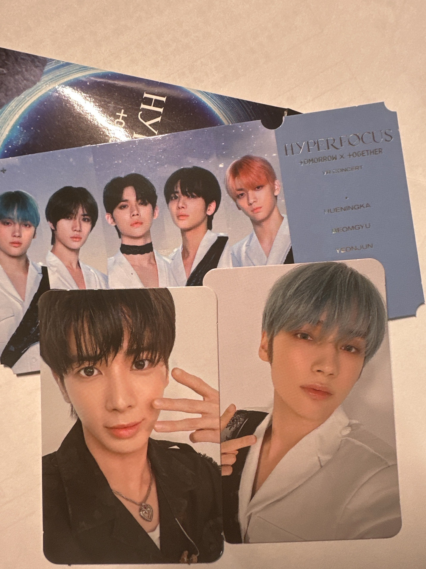 TXT TAEHYUN、HUENINGKAI-VR小卡