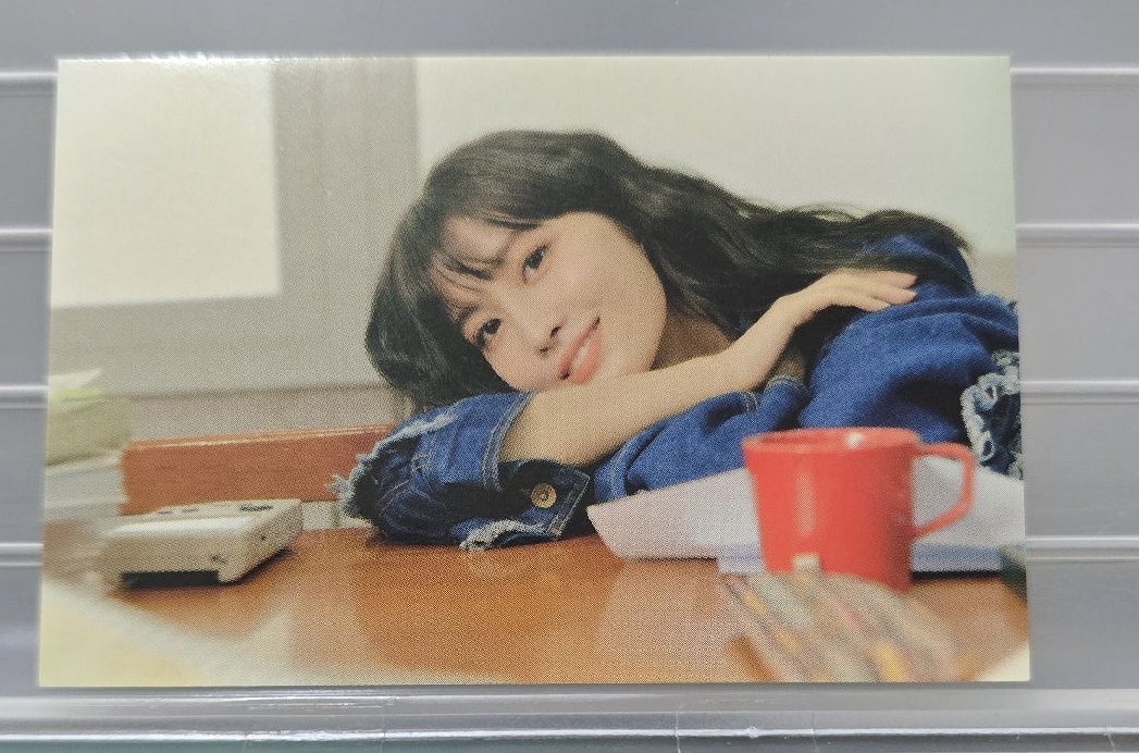 大學系列隨機卡  MOMO 39