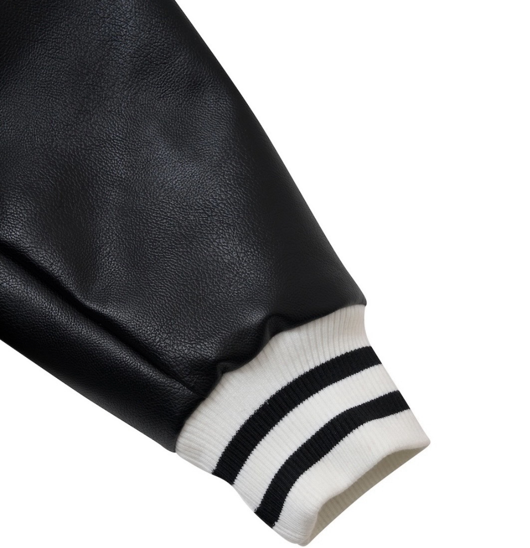 [酷洛米 聯名周邊] 棒球外套 黑色