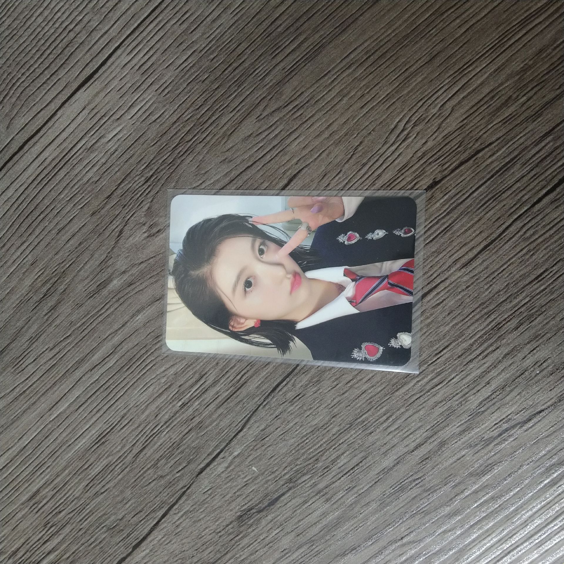 LOVE DIVE 專輯卡 1 ver.