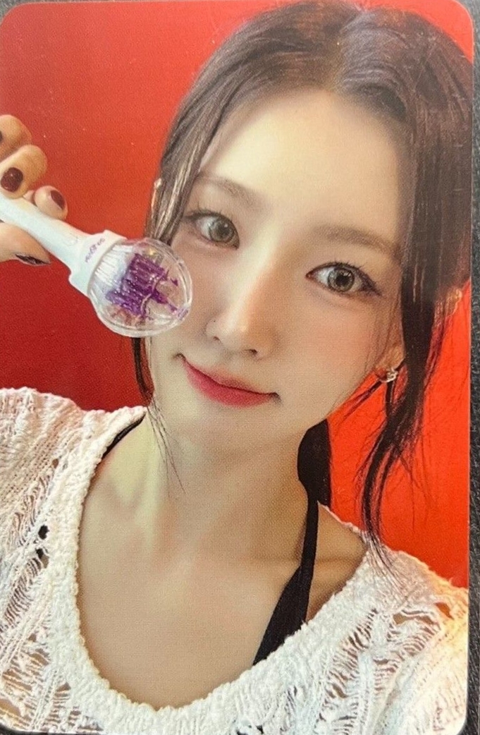 現貨｜麵lo2｜mcd打歌卡｜第二週紅牆麵