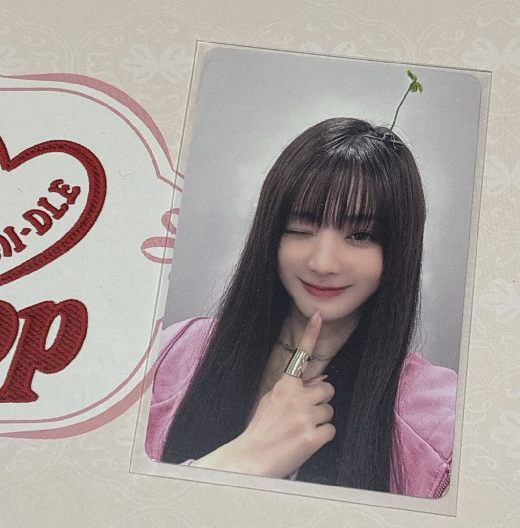 Kcon La — 四葉草妮