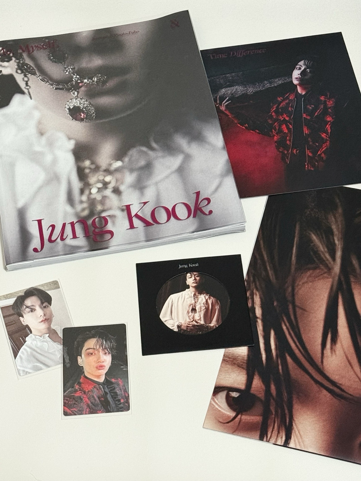 田柾國 Me, Myself 寫真書