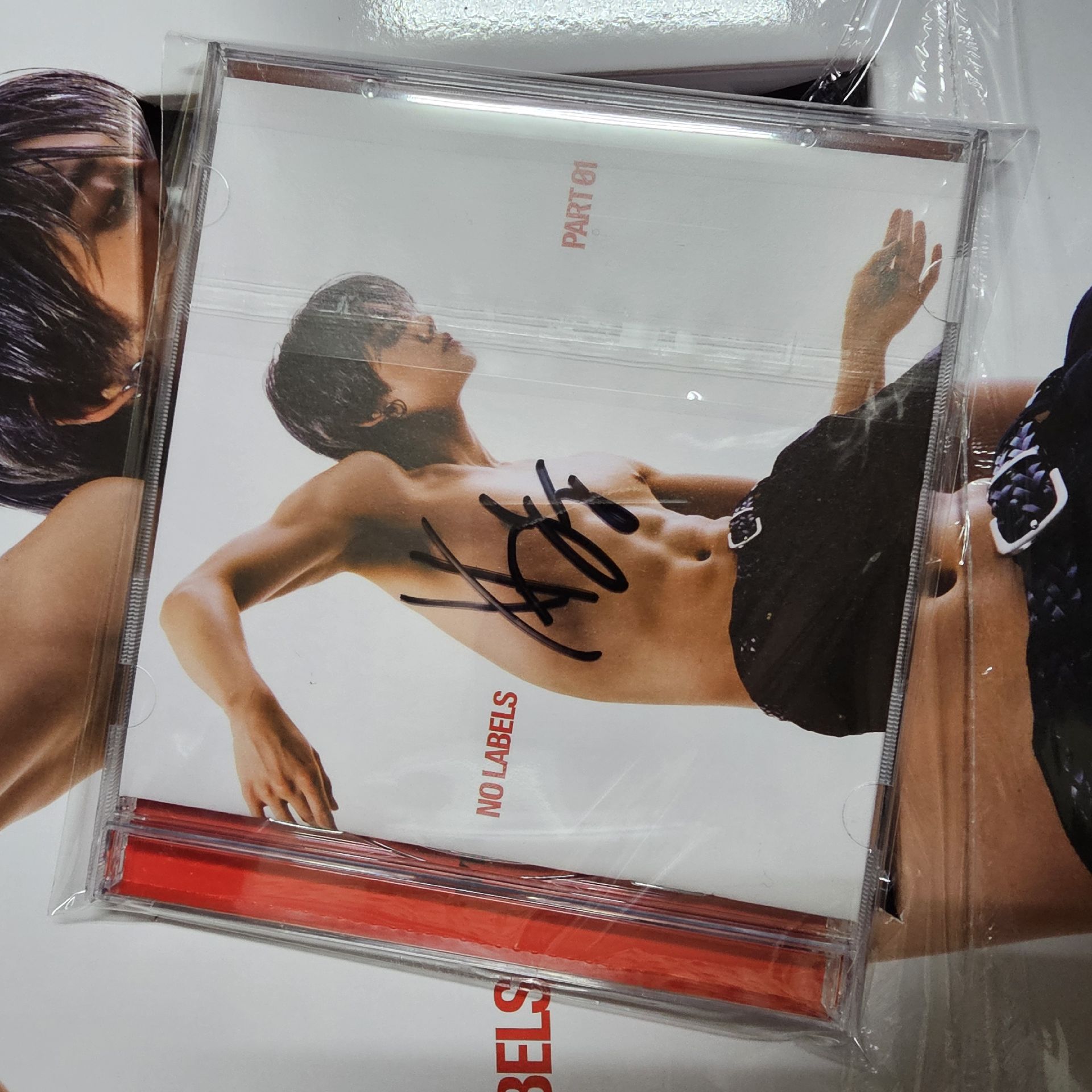 現貨【美國官網】YEONJUN 崔然竣 親筆 簽名專輯 TXT (已拆封確認) NO LABELS: PART 01