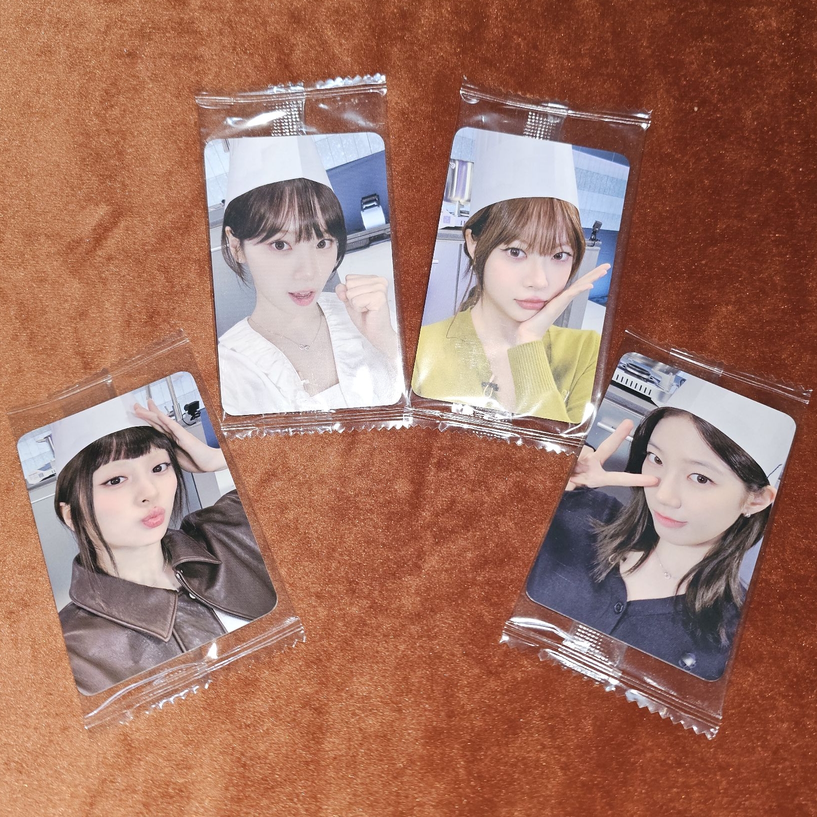 LE SSERAFIM Spaghetti 特典卡 彩源 允真 一葉 恩採 義大利麵 K4